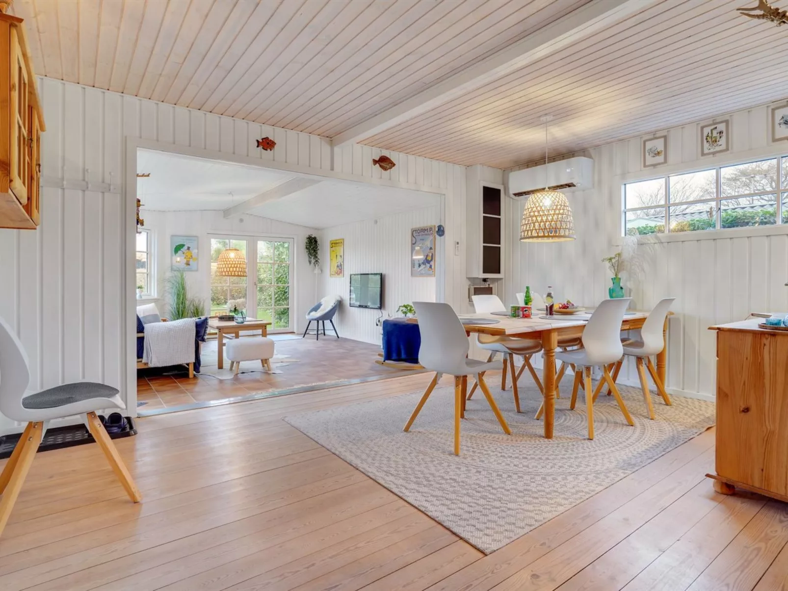 "Maybrit" - 50m from the sea-Dedans