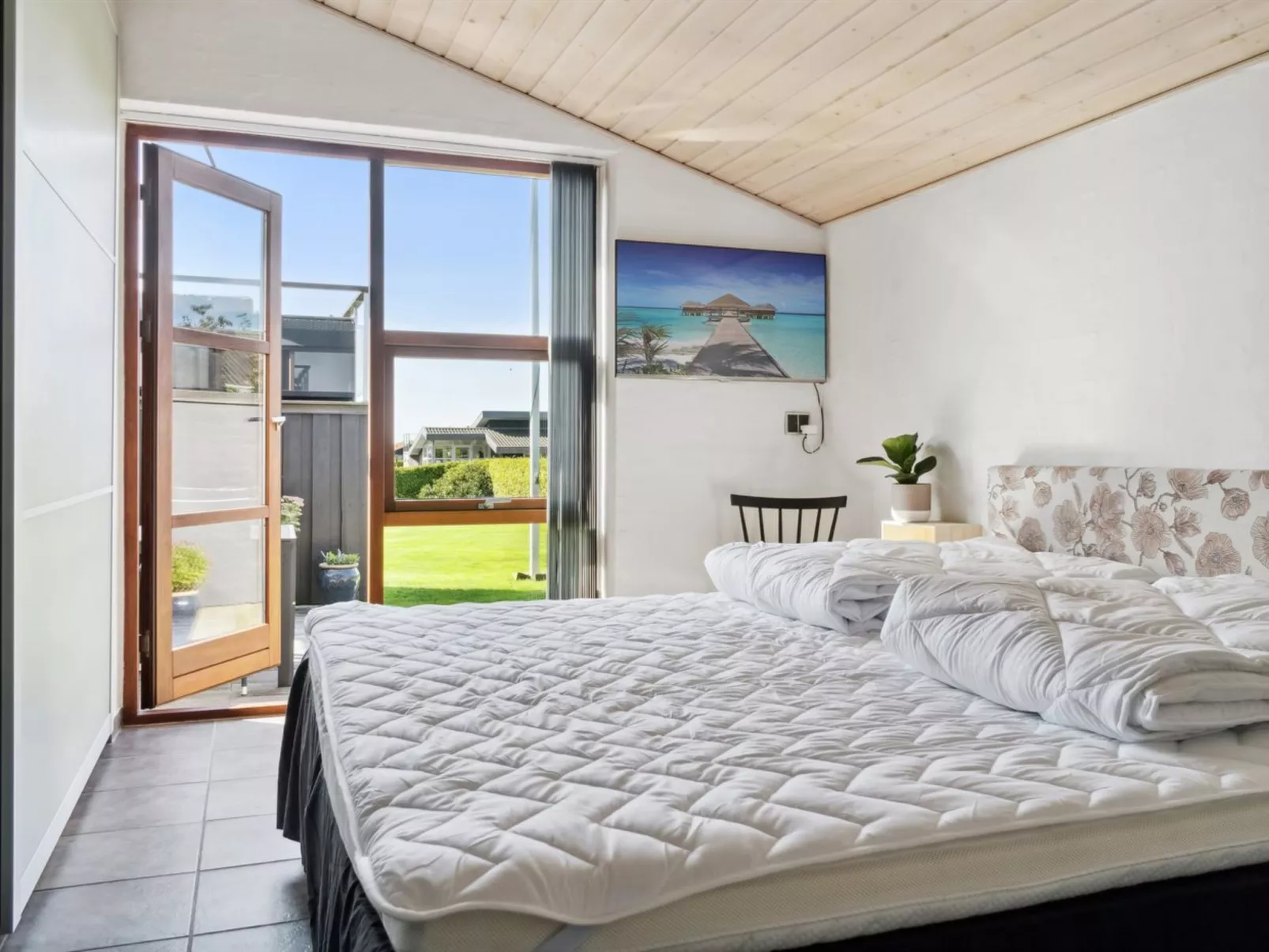 "Kerstin" - 400m from the sea-Drinnen