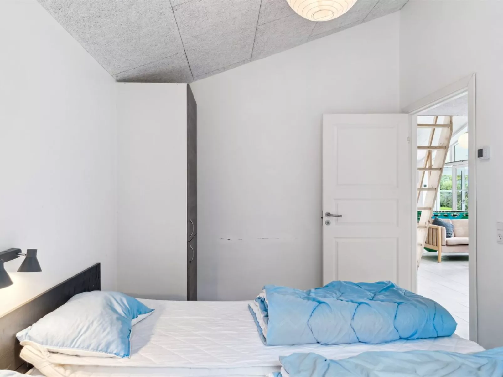 "Gisl" - 1.3km from the sea-Inside