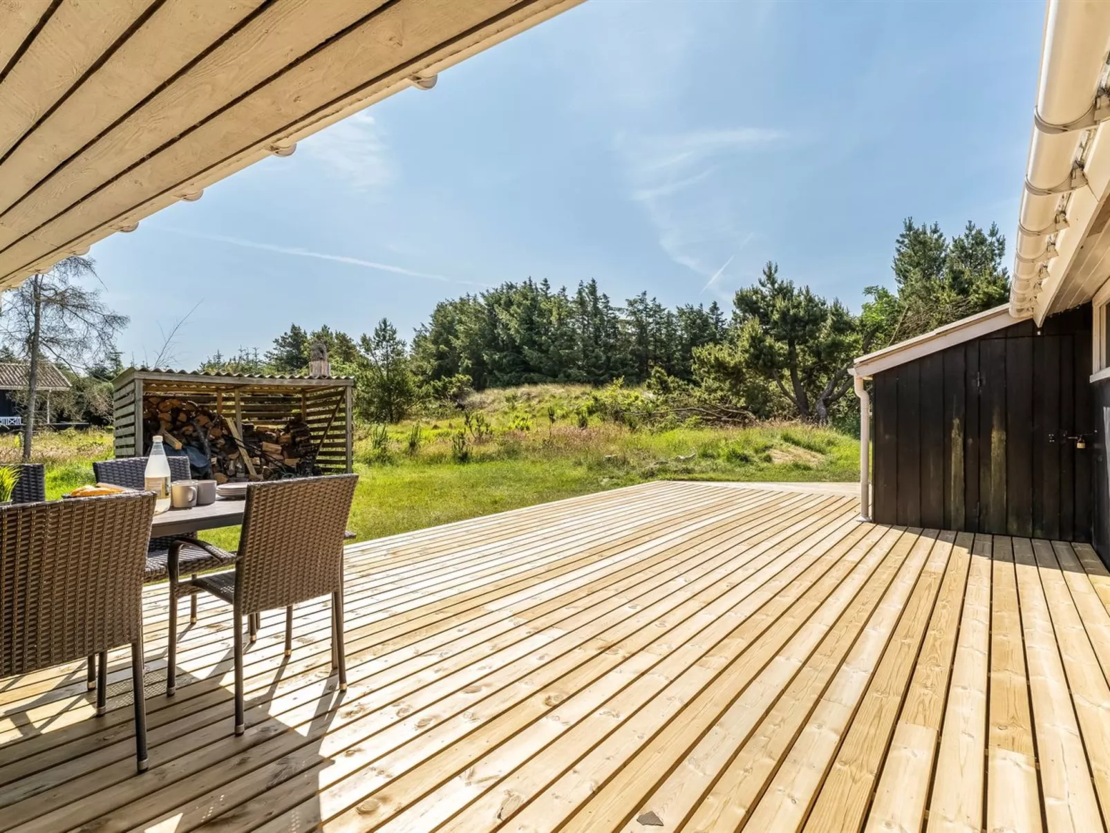 "Thrineke" - 600m from the sea-Outside