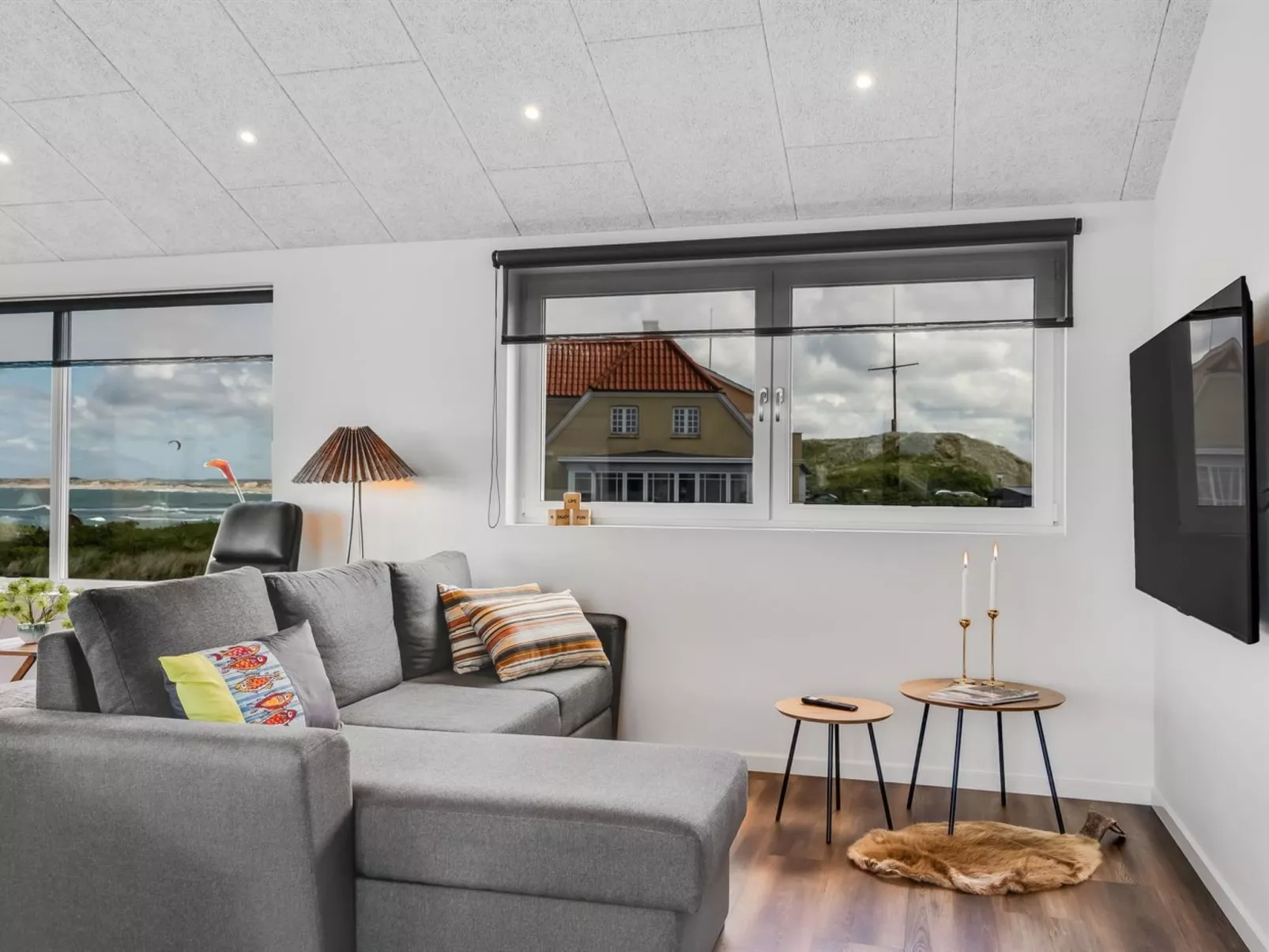 "Unge" - 75m from the sea-Drinnen