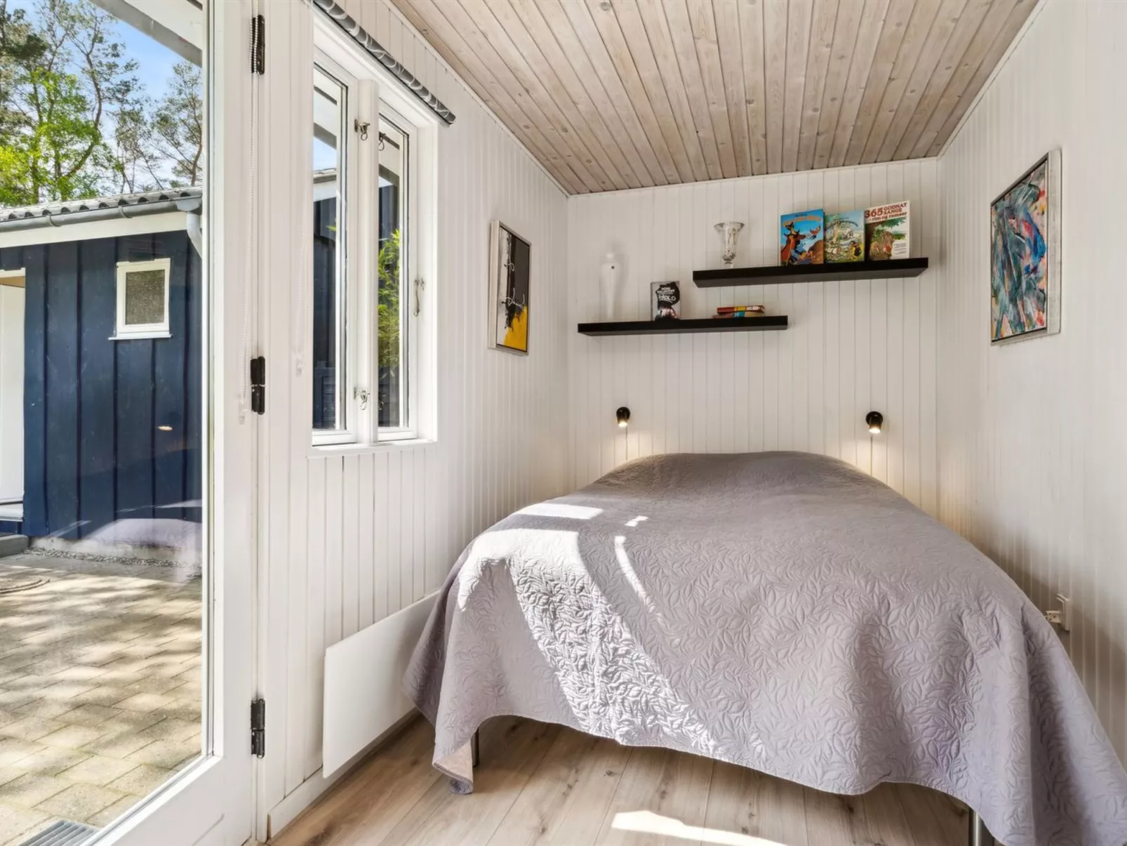 "Esmer" - 8km from the sea-Inside