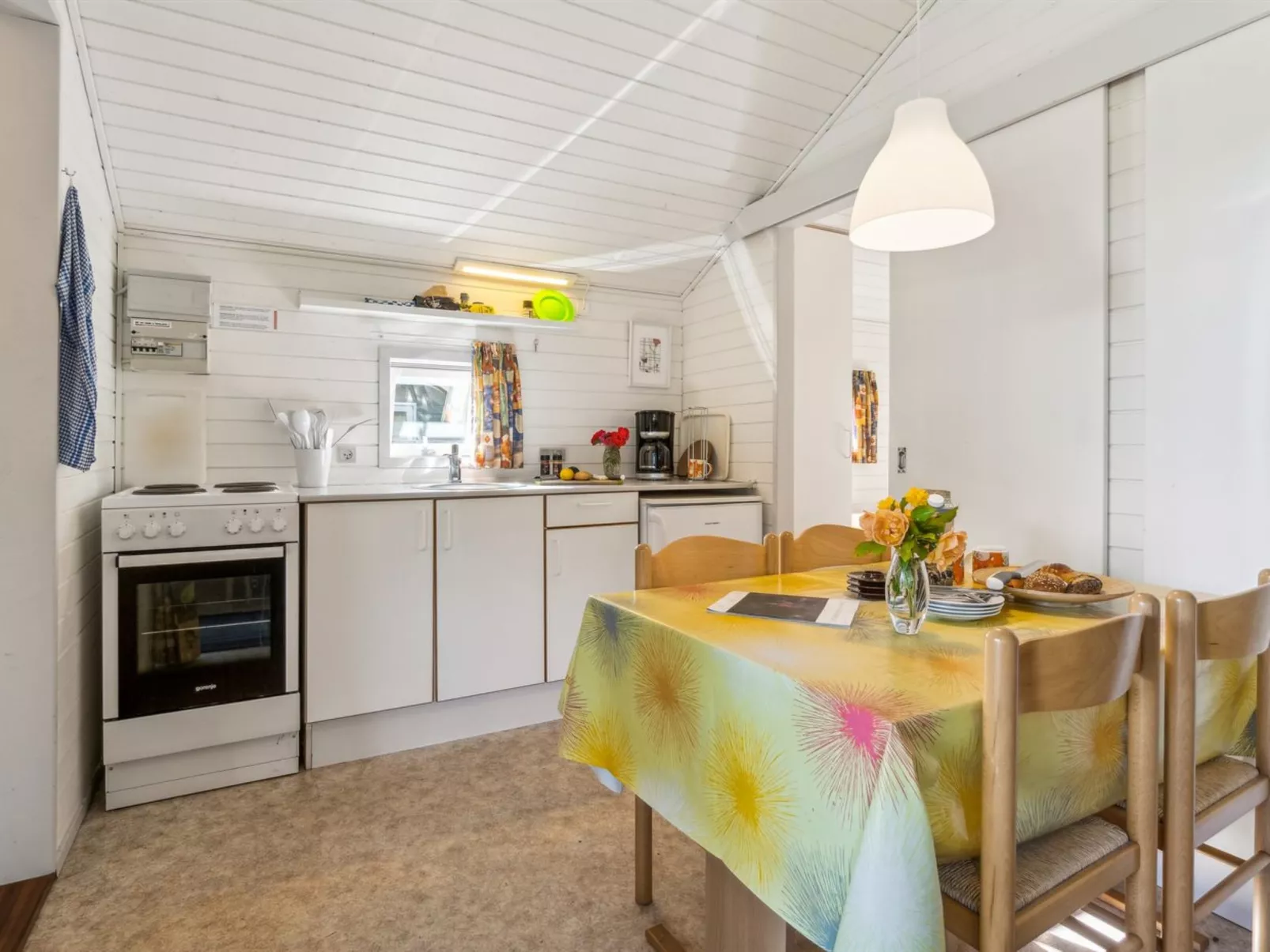 "Johan" - 200m from the sea-Inside