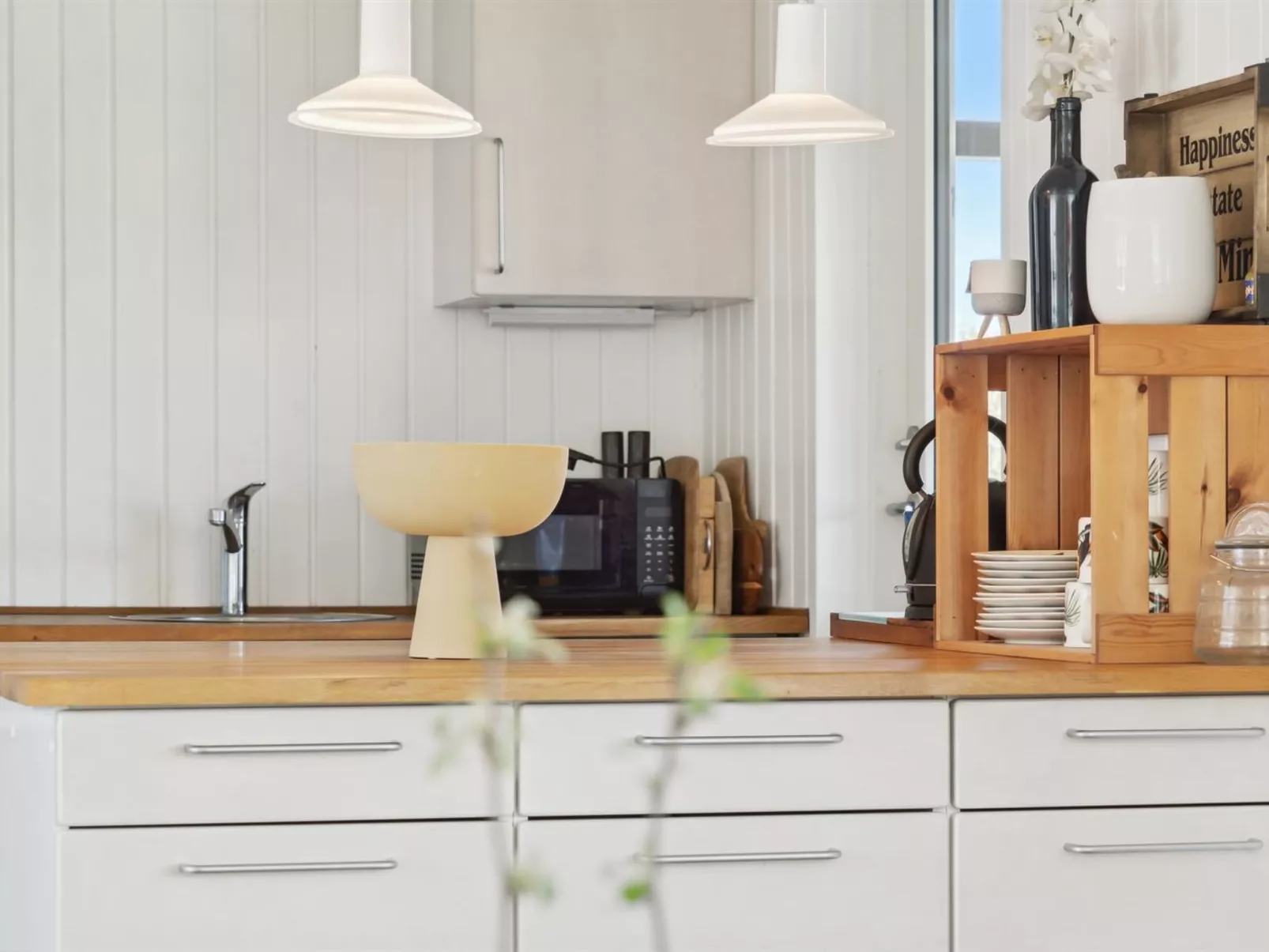 "Elisabeta" - 60m from the sea-Inside