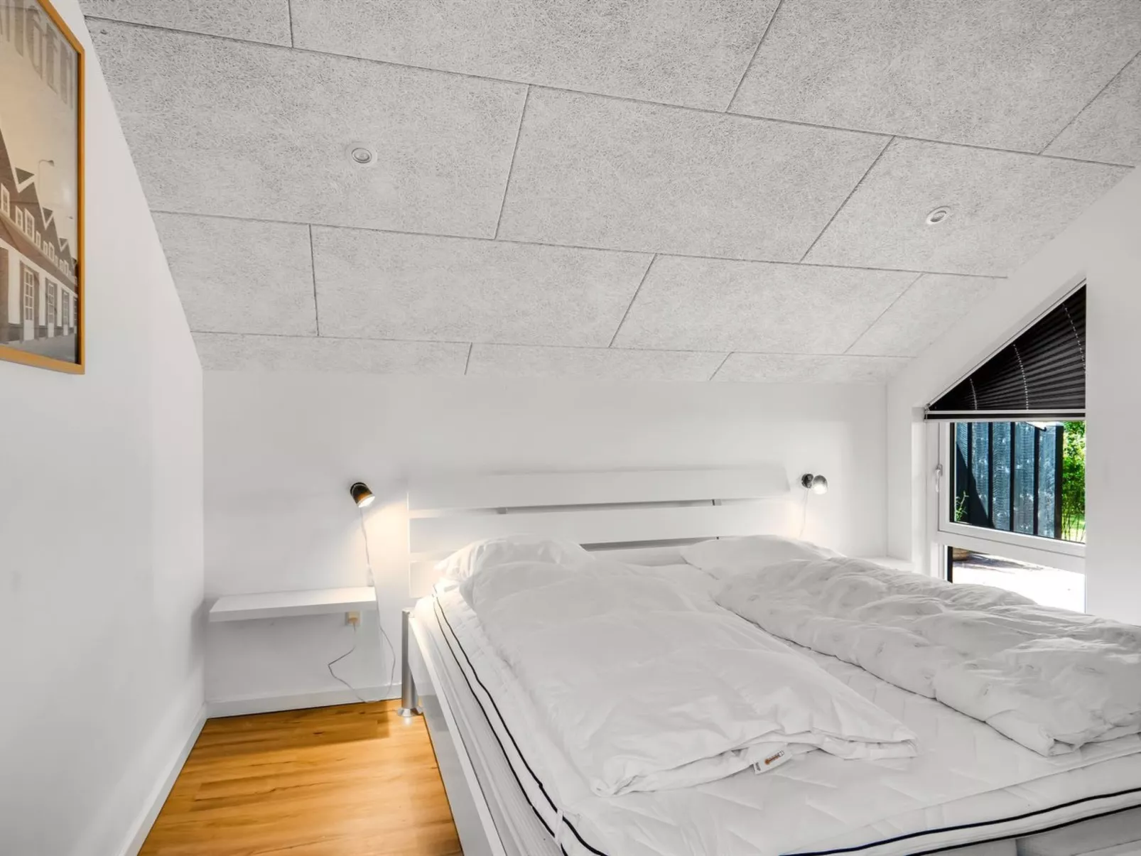 "Roska" - 1.3km from the sea-Inside