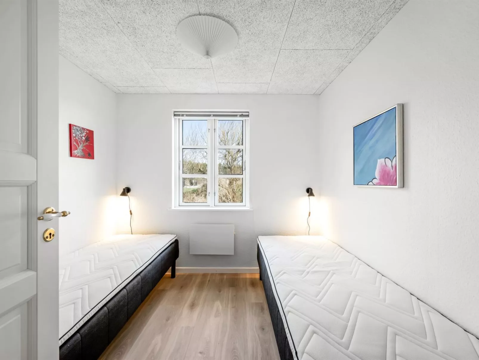 "Torhild" - 700m from the sea-Dedans