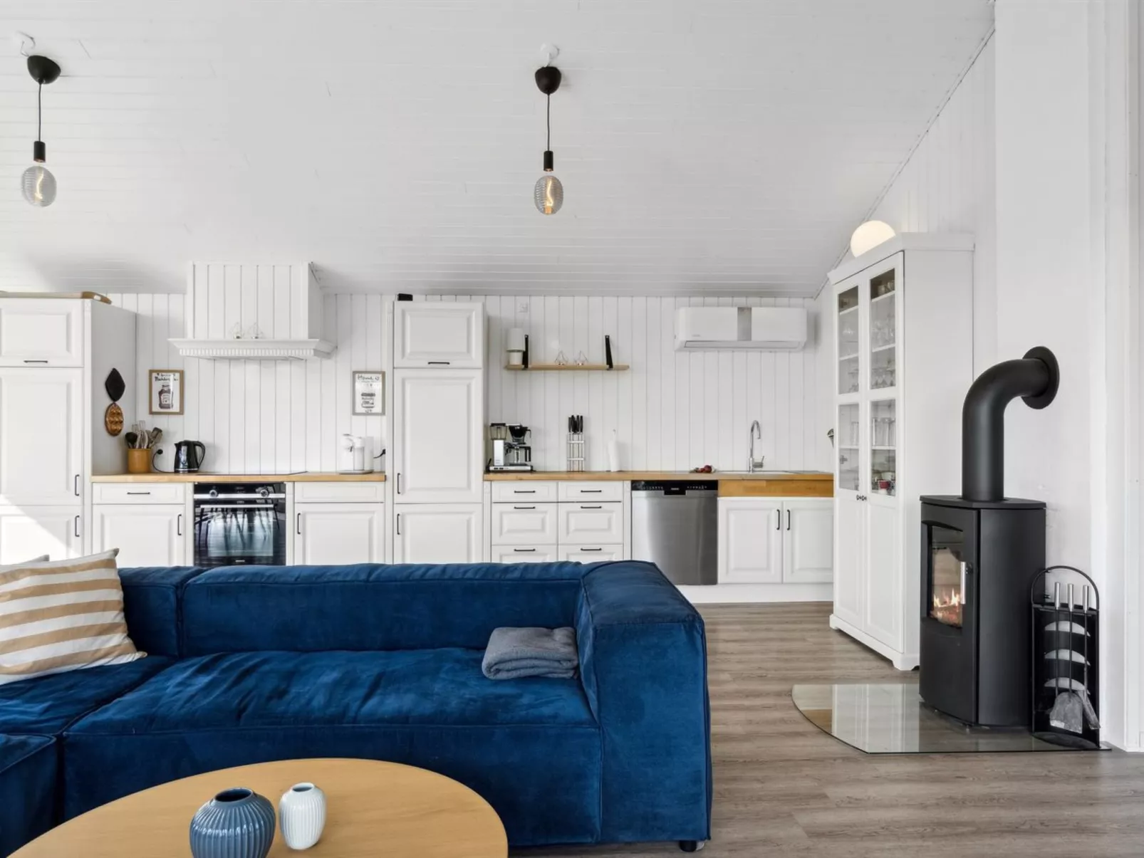 "Nora" - 100m from the sea-Inside