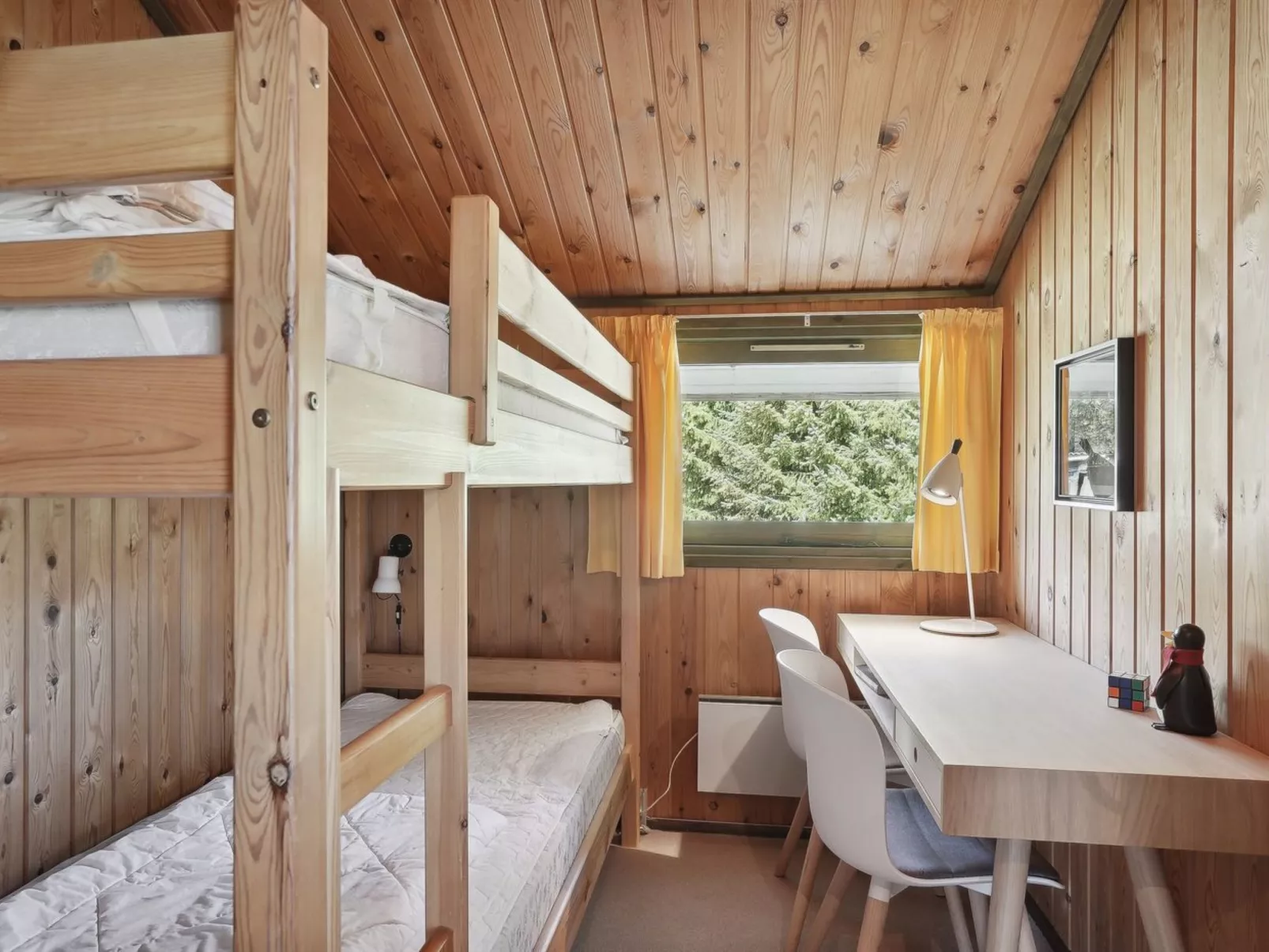 "Winter" - 500m from the sea-Dedans