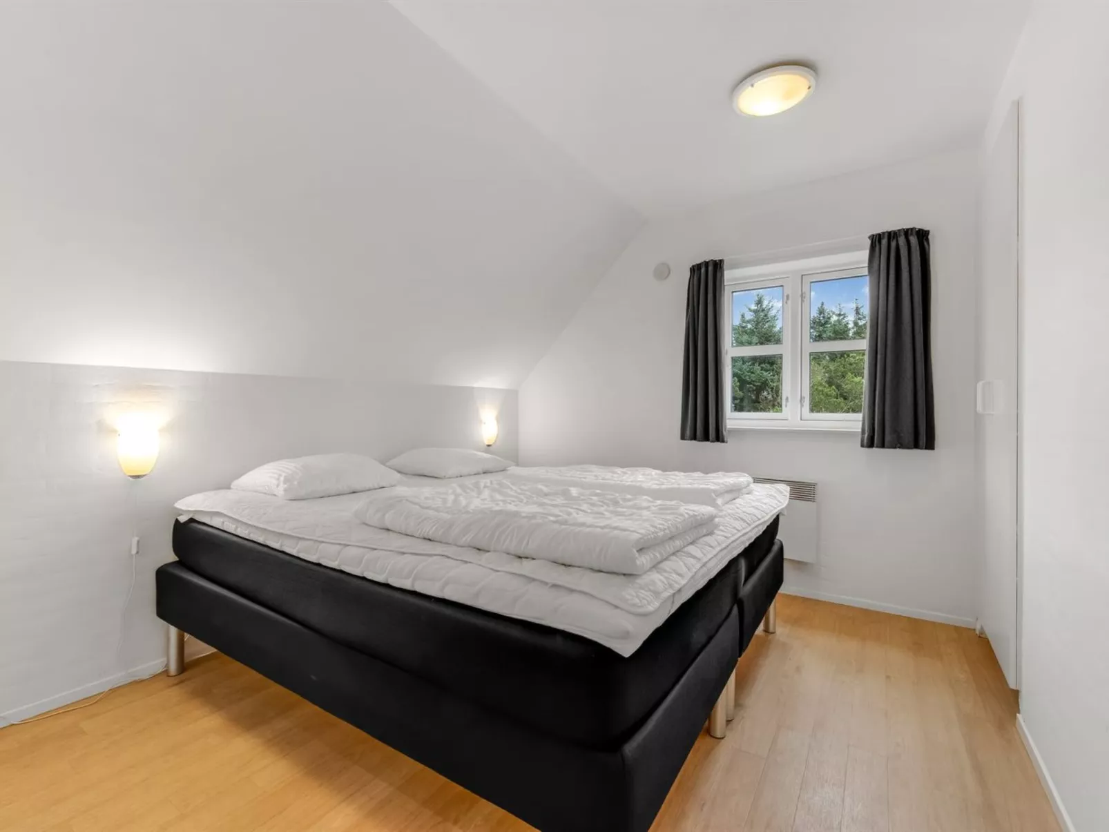 "Axeline" - 300m from the sea-Drinnen