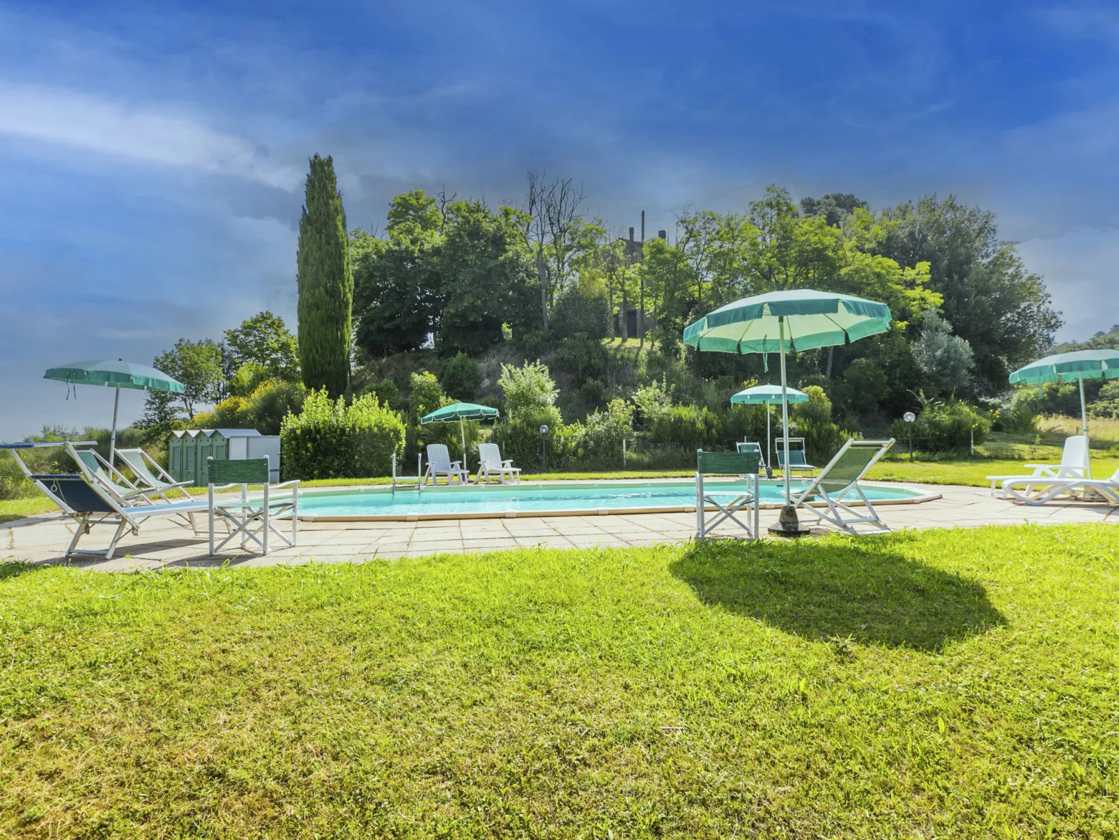 Poggio al Colle-Outside