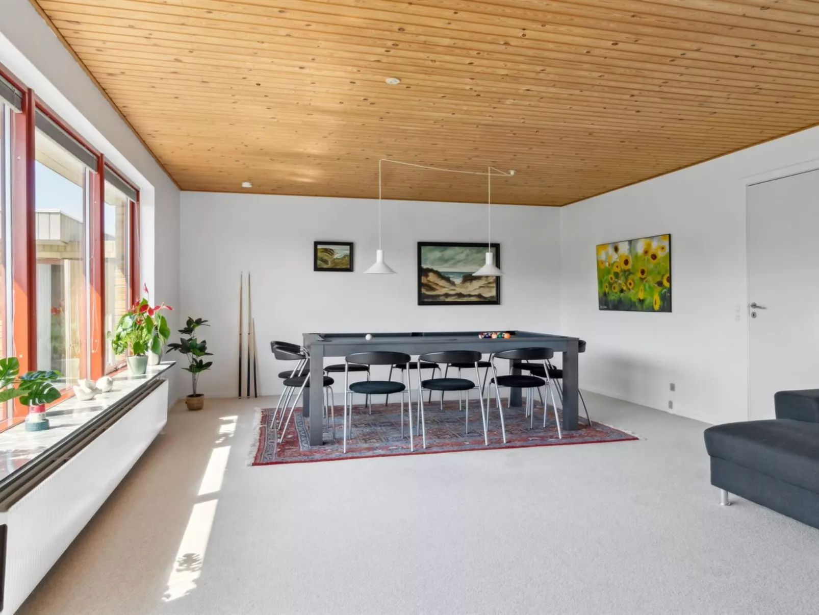 "Ingward" - 750m from the sea-Dedans