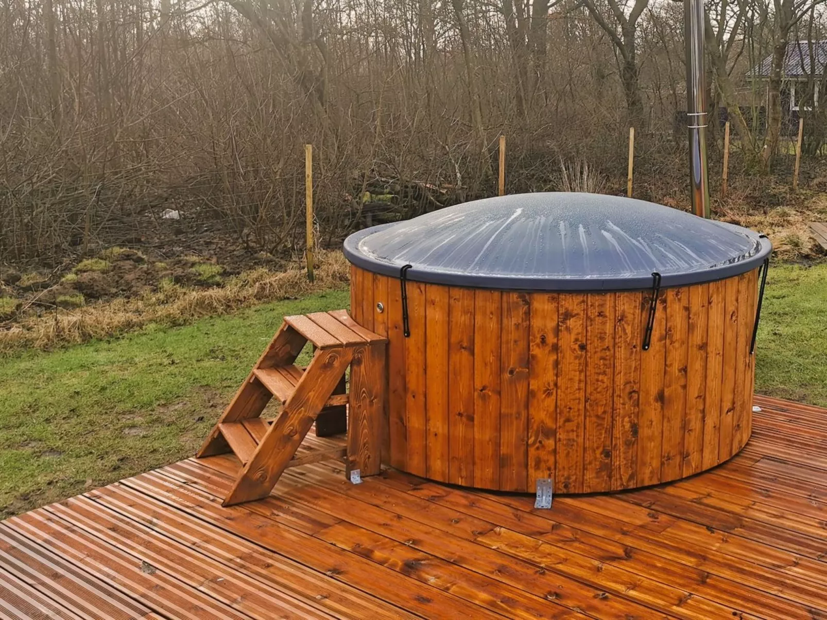 "Anu" - 300m to the fjord-Drinnen