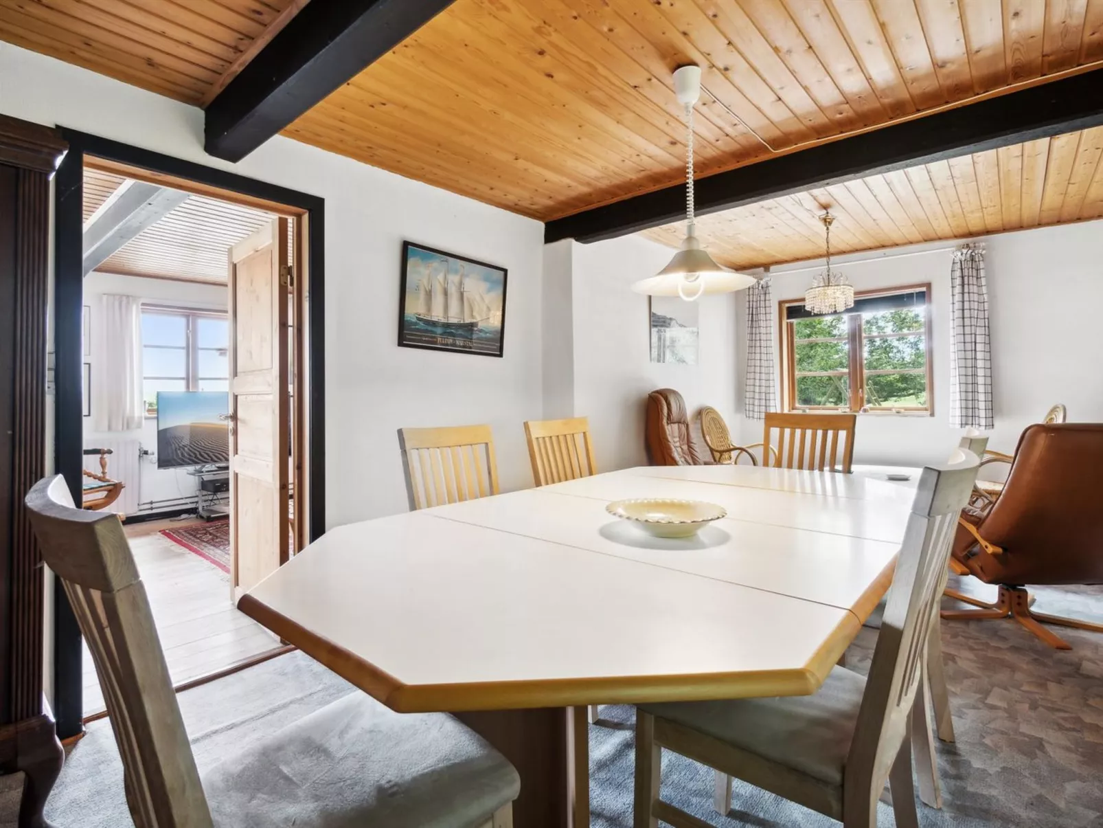 "Helmer" - 3km from the sea-Inside