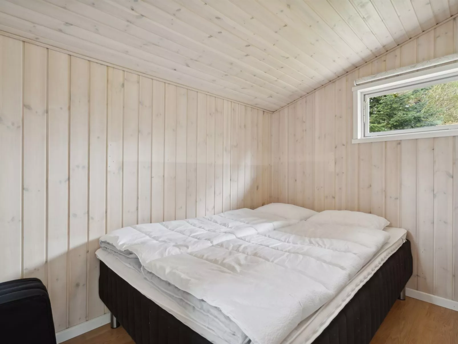 "Erlar" - 30km from the sea-Drinnen