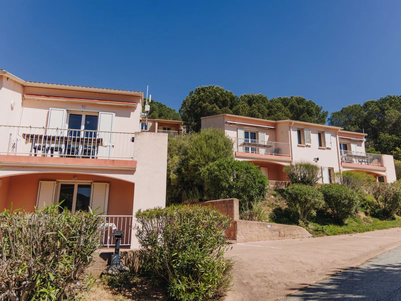 Le Télémaque 2 pièces Mezzanine-Dehors