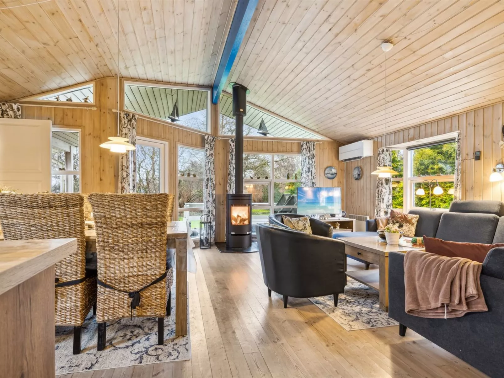 "Alruna" - 350m from the sea-Drinnen