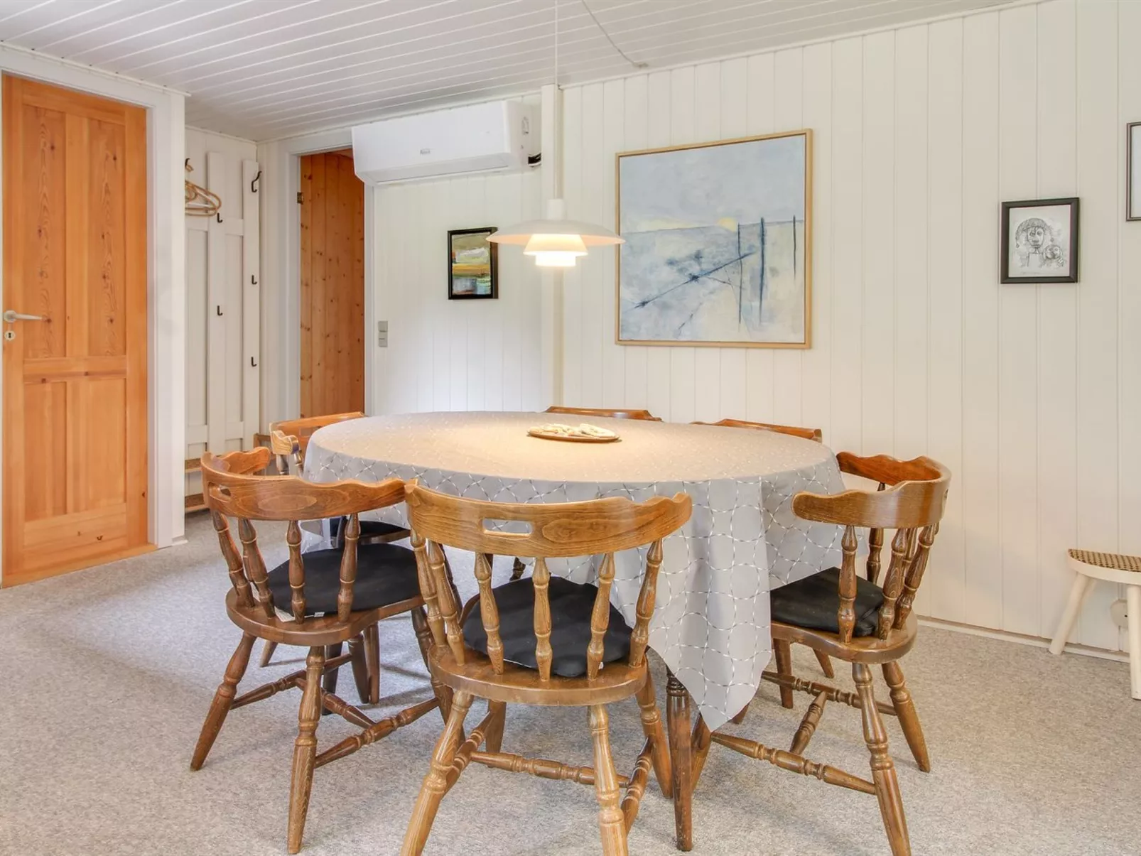 "Sonia" - 3km from the sea-Inside