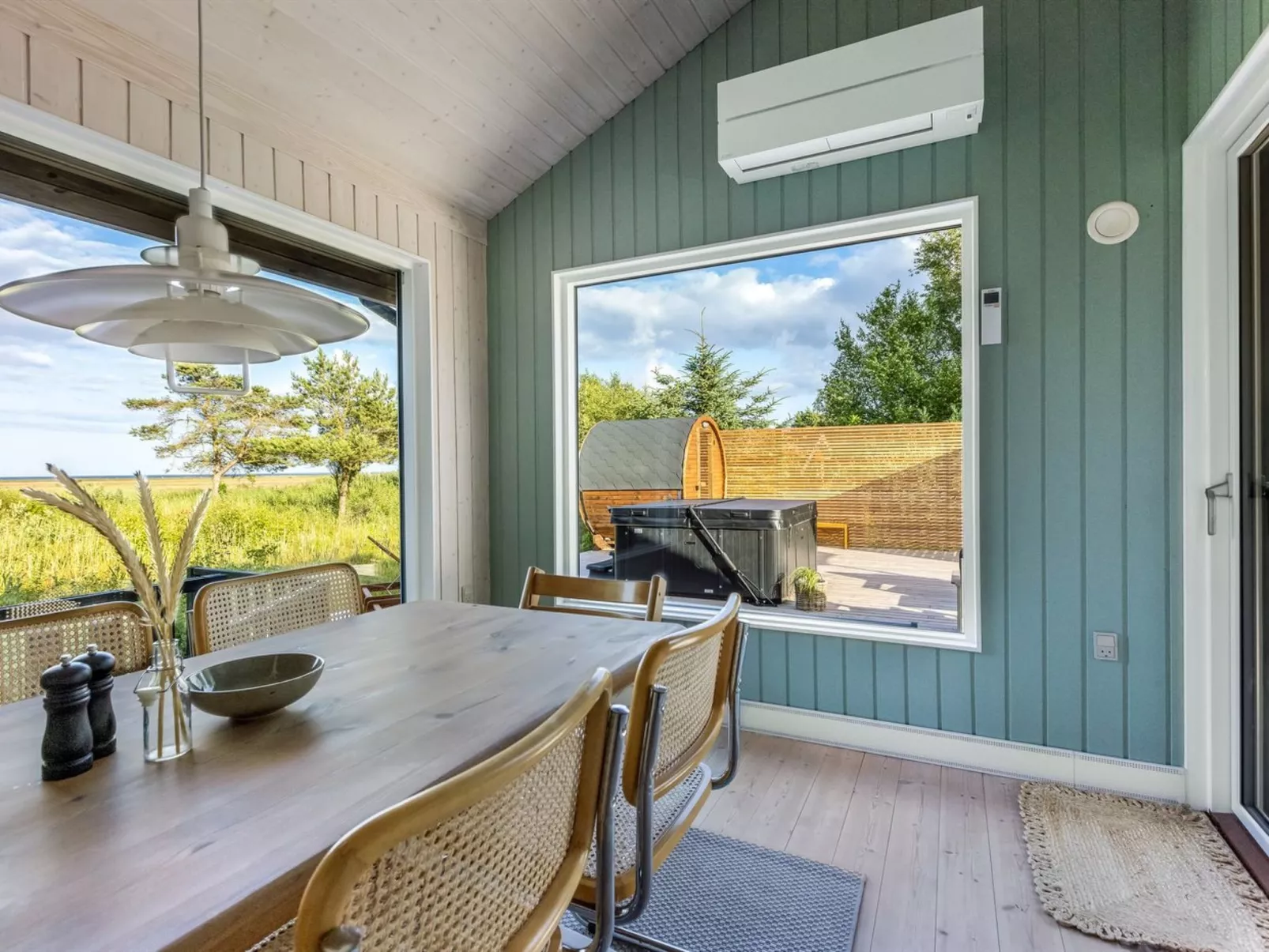 "Griselda" - 400m from the sea-Inside