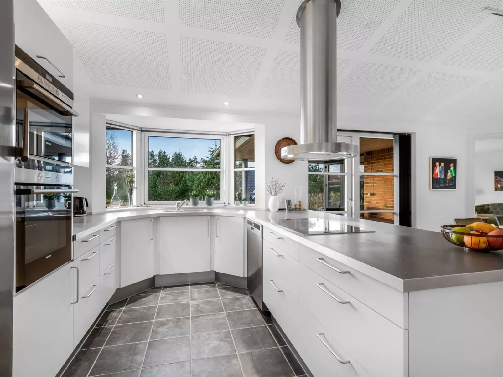 "Elsi" - 1.3km from the sea-Inside