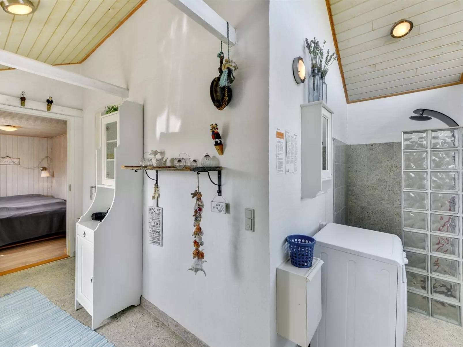 "Heilo" -  from the sea-Draußen