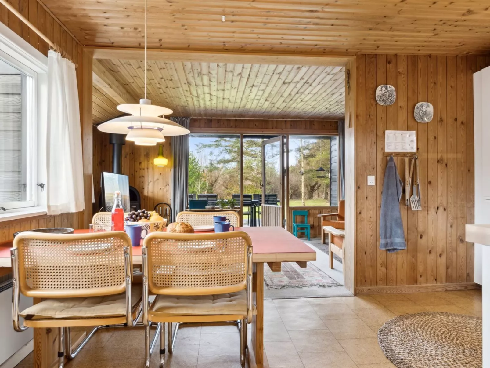 "Jukka" - 2km from the sea-Inside