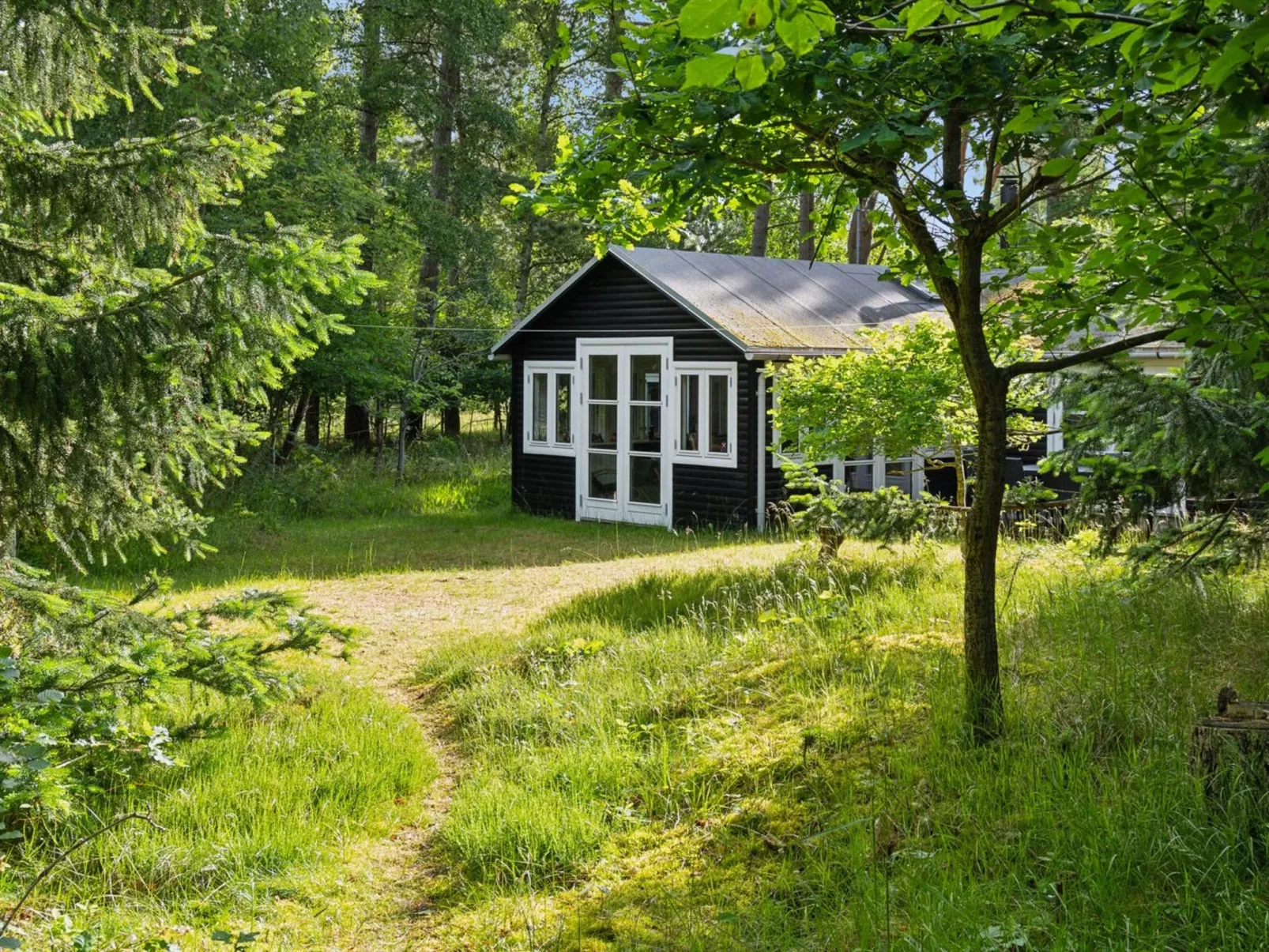 "Borghild" - 1km from the sea-Outside