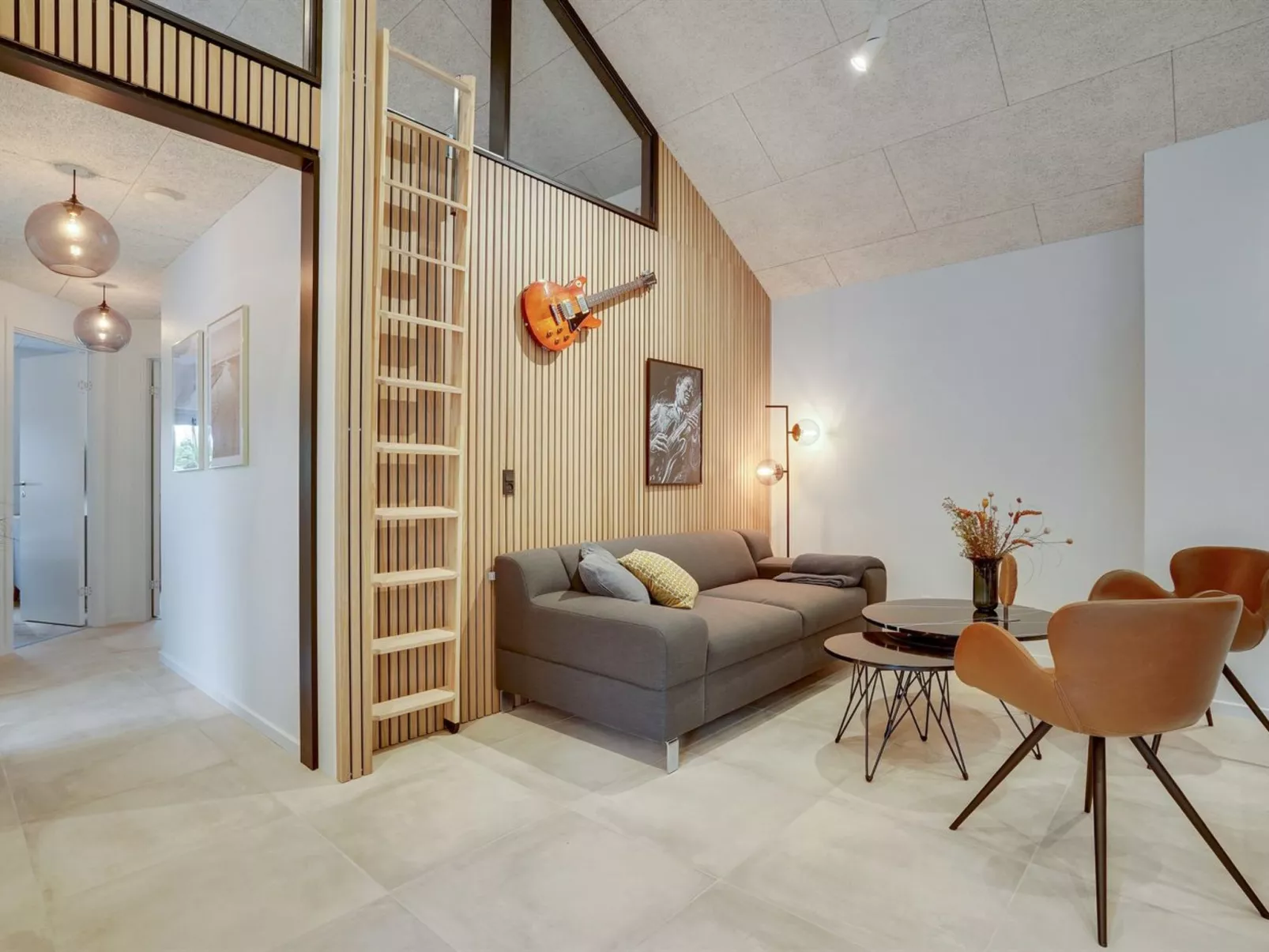 "Menja" - 1.4km from the sea-Inside