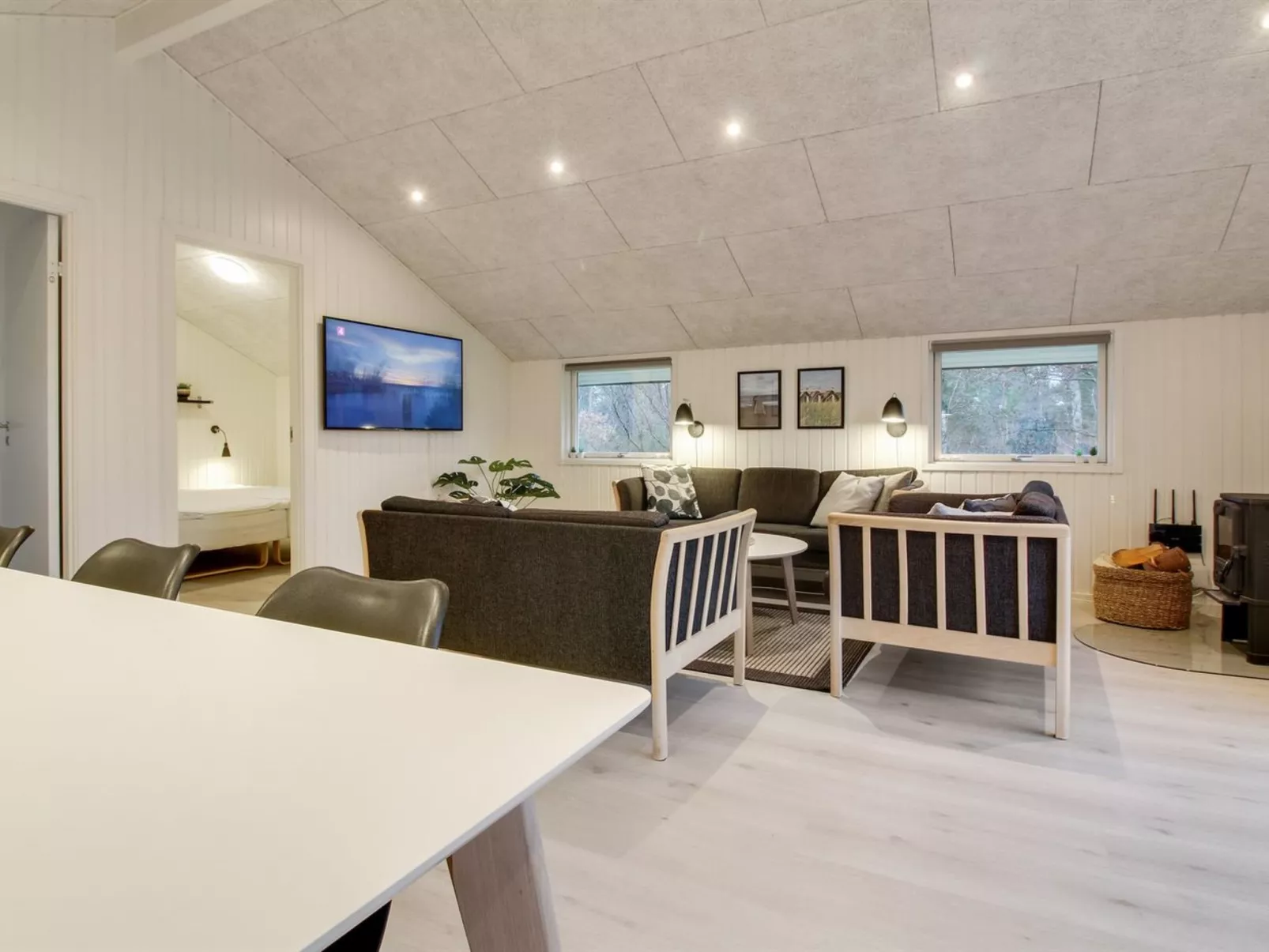 "Ria" - 250m from the sea-Inside