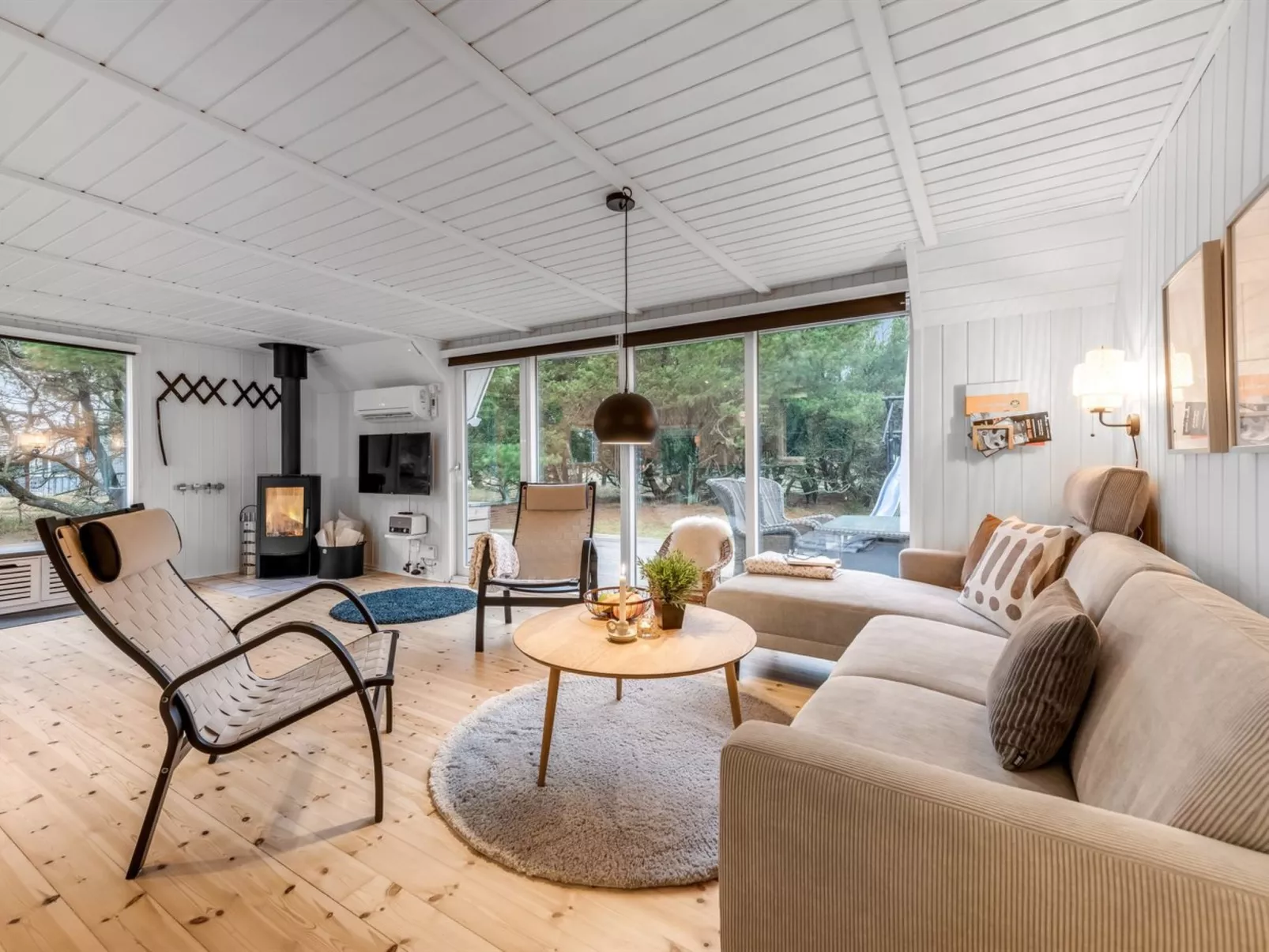 "Ginna" - 1.3km from the sea-Inside