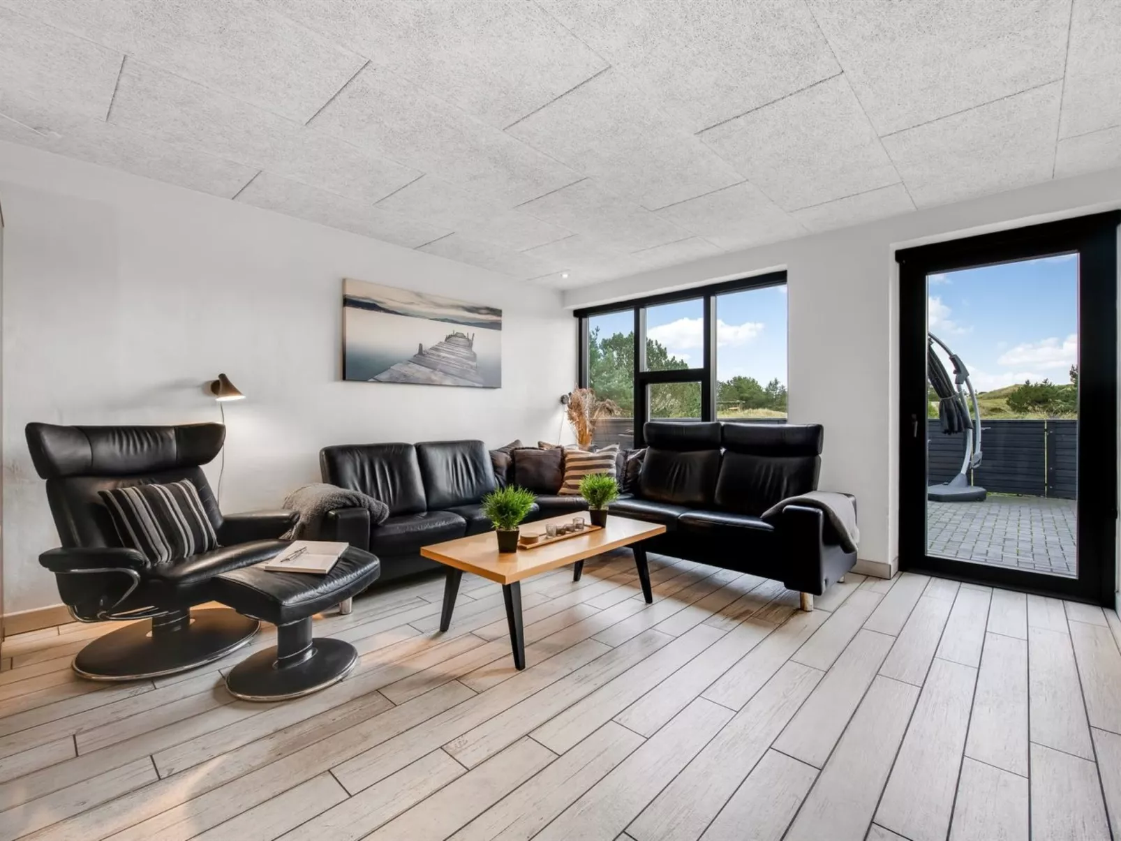 "Nona" - 1.1km from the sea-Dedans