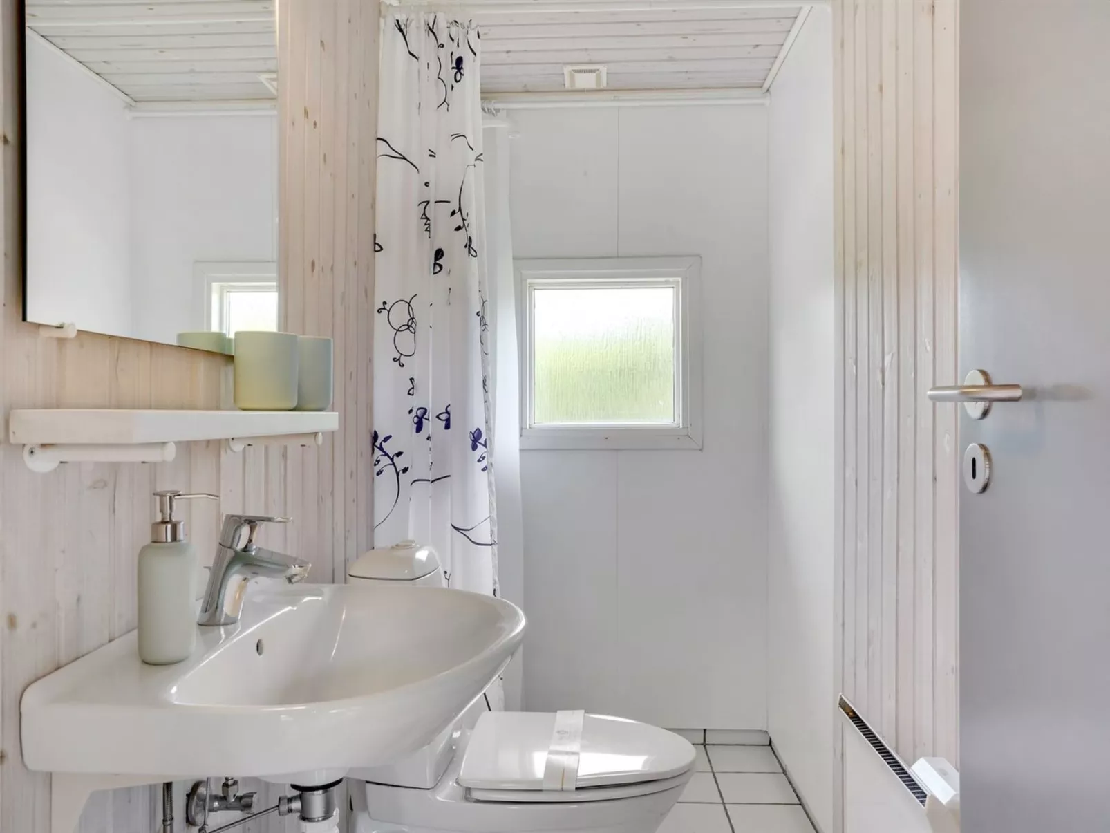 "Eltje" - 4km from the sea-Drinnen