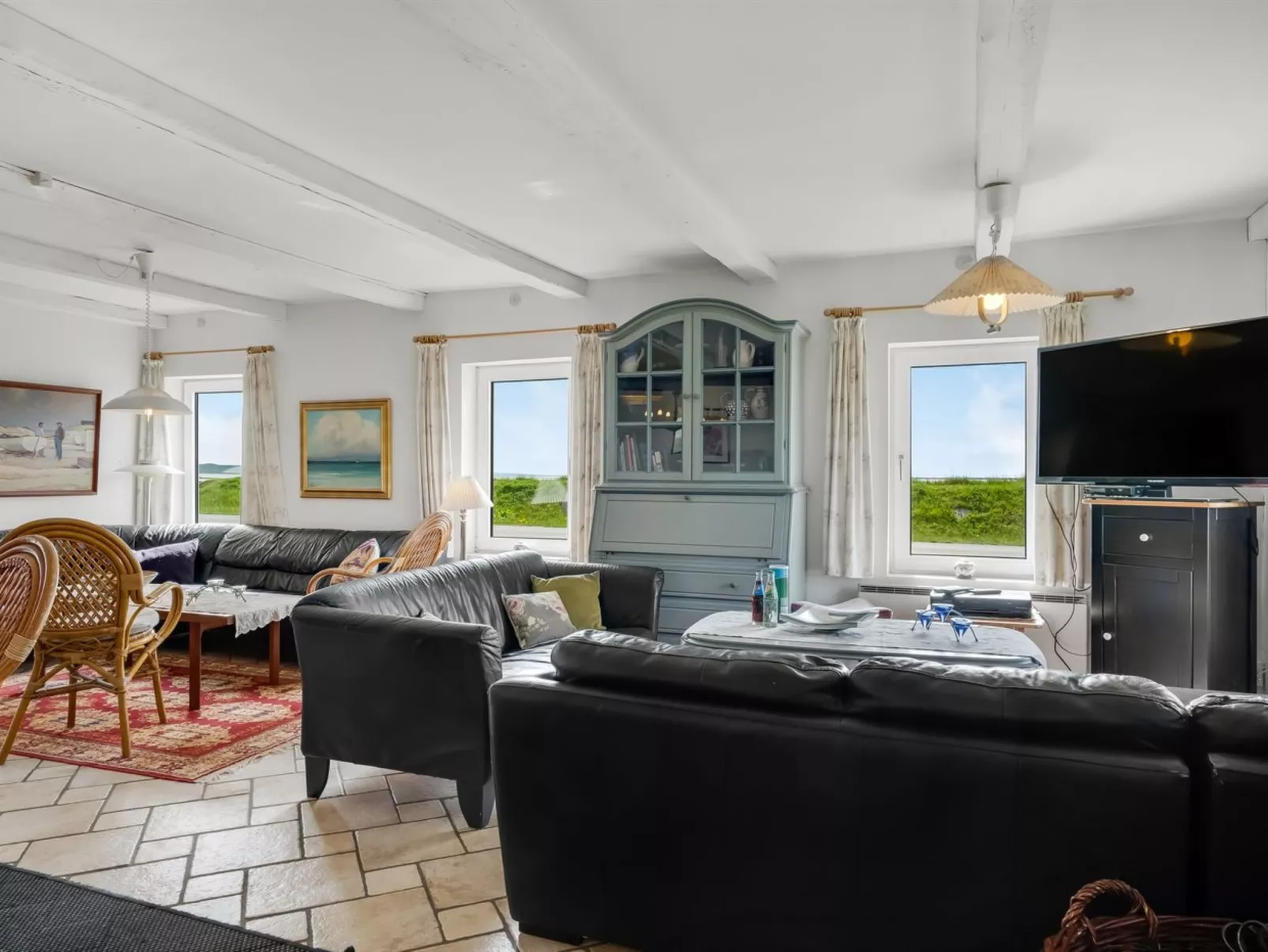 "Edvardsine" - 20m to the fjord-Dedans