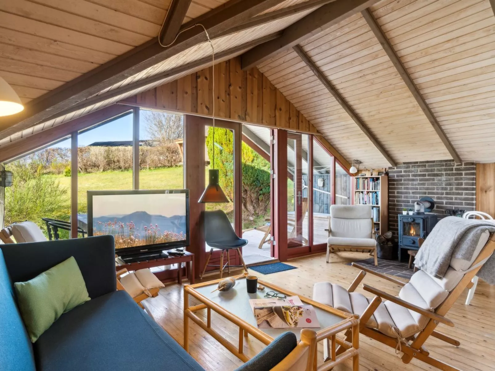 "Asel" - 25m from the sea-Dedans