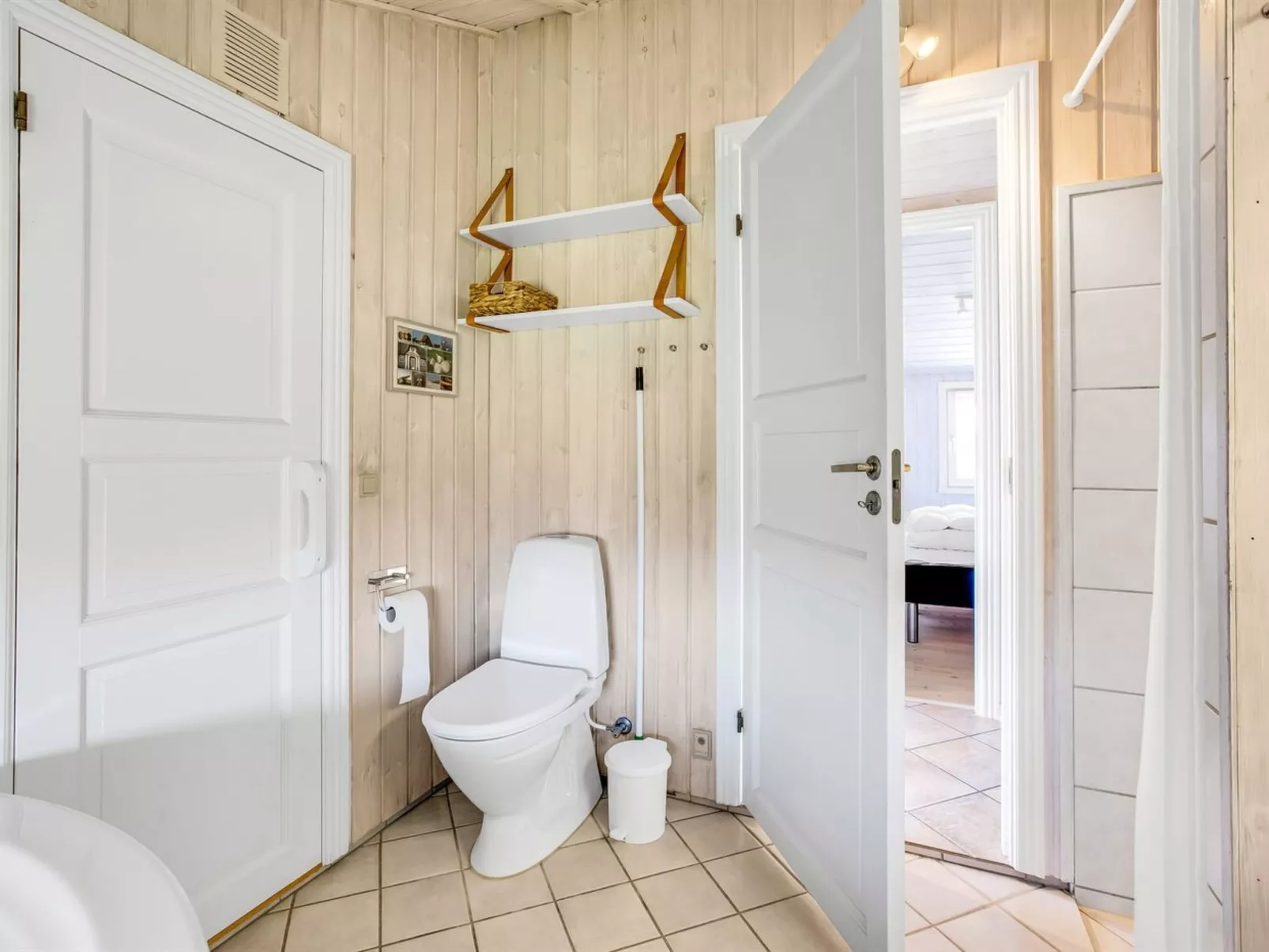 "Hariet" - 300m from the sea-Drinnen