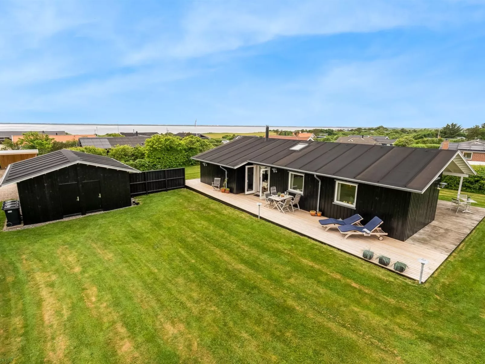 "Gedda" -  from the sea-Outside