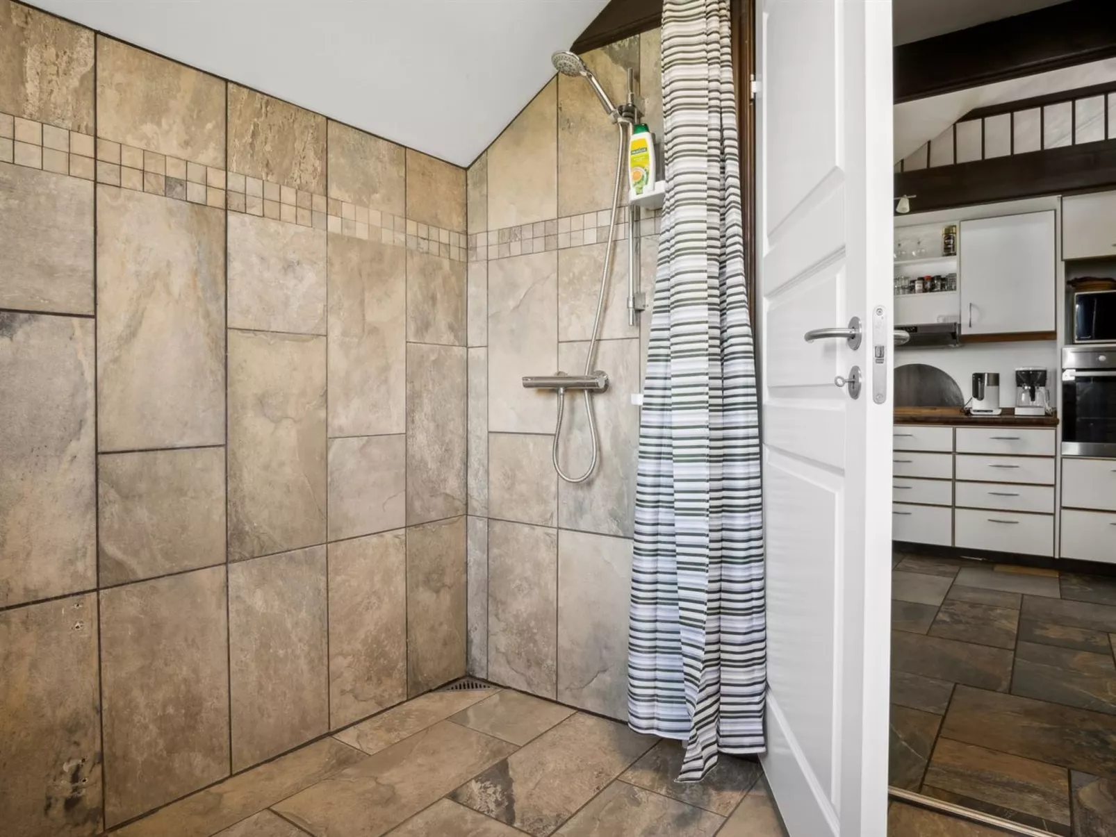 "Sippora" - 29km from the sea-Inside