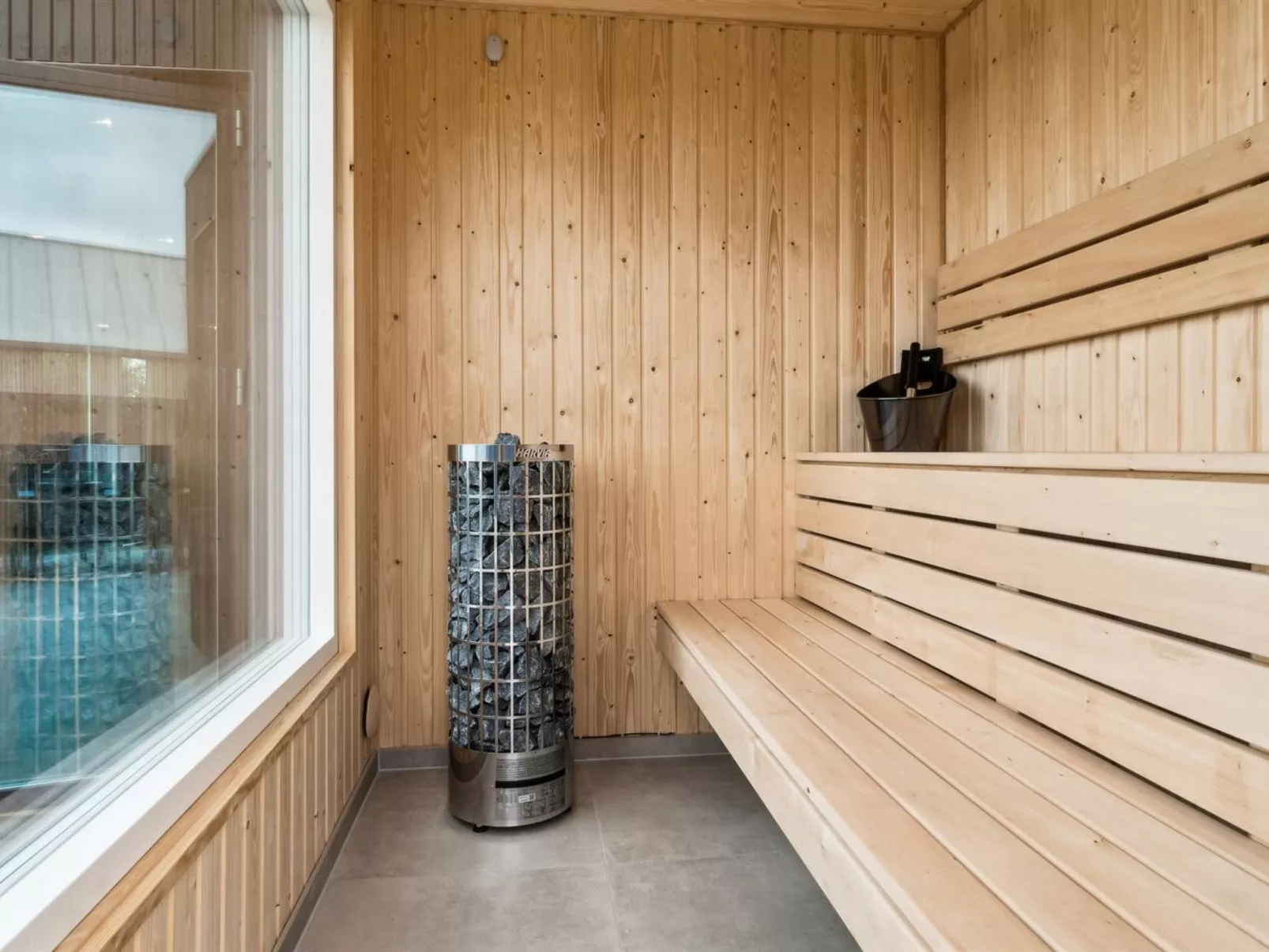 "Straale" - 50m from the sea-Inside