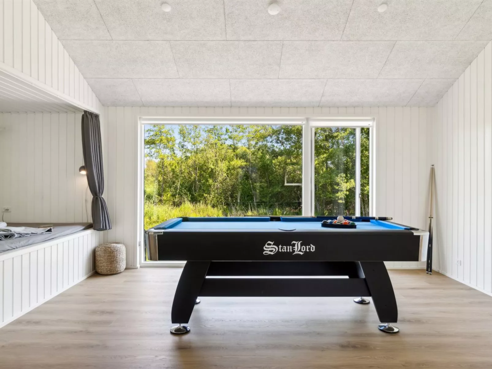 "Lonneke" - 450m from the sea-Dedans