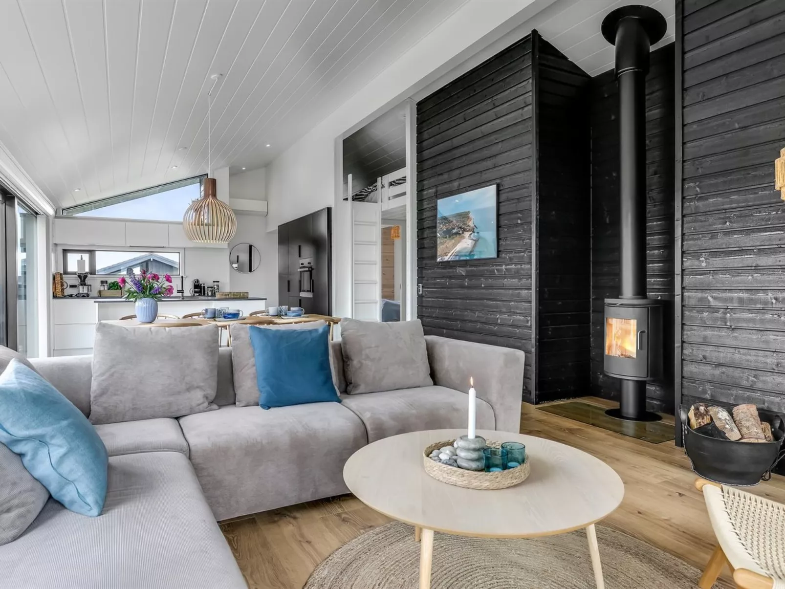 "Ata" - 400m from the sea-Drinnen