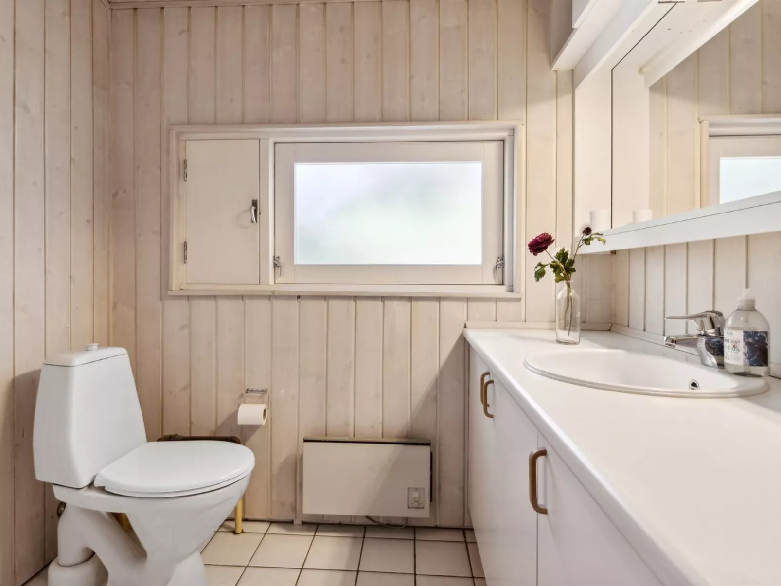 "Bothilda" - 950m from the sea-Dedans