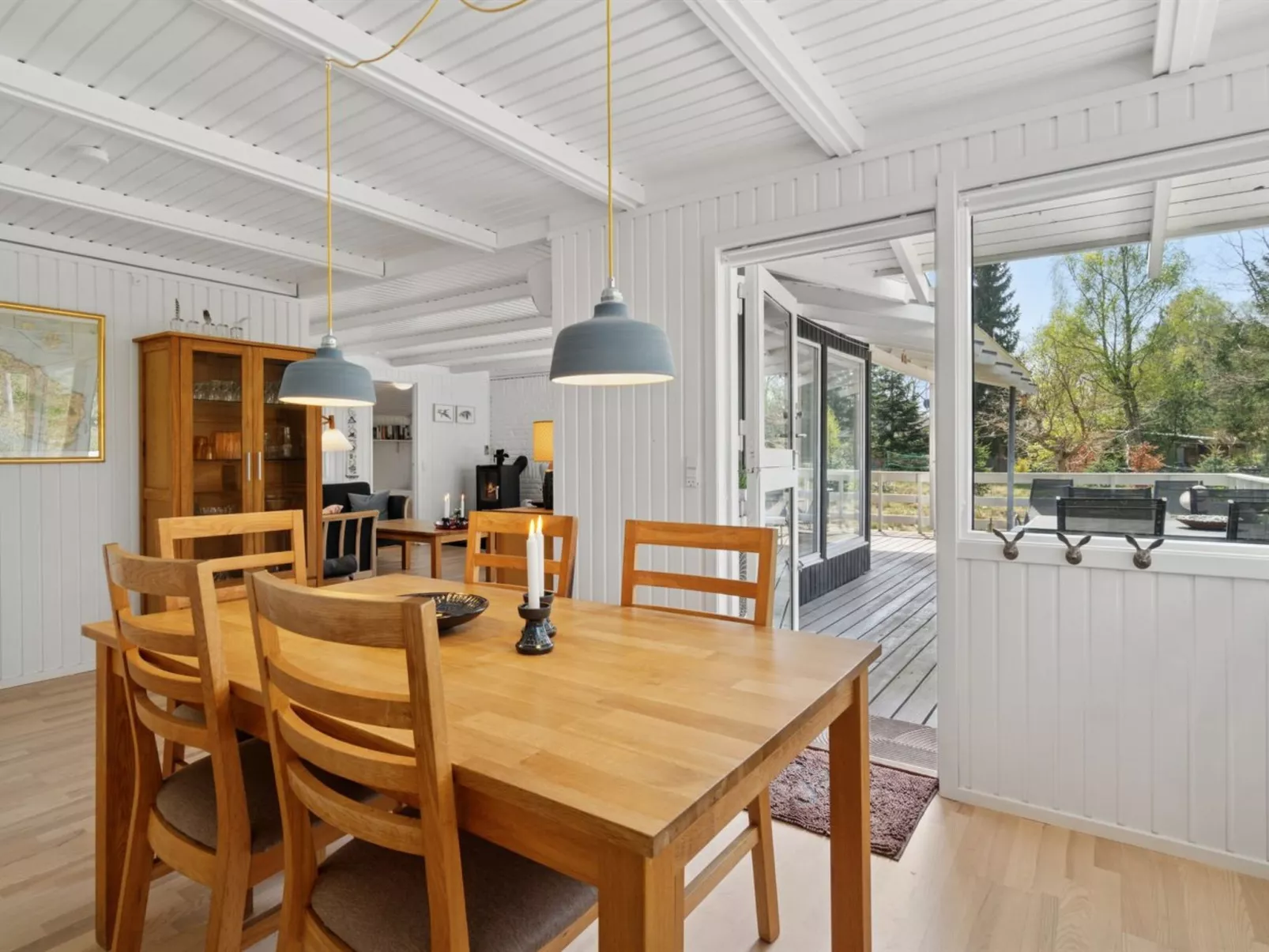 "Gjertrud" - 1km from the sea-Drinnen