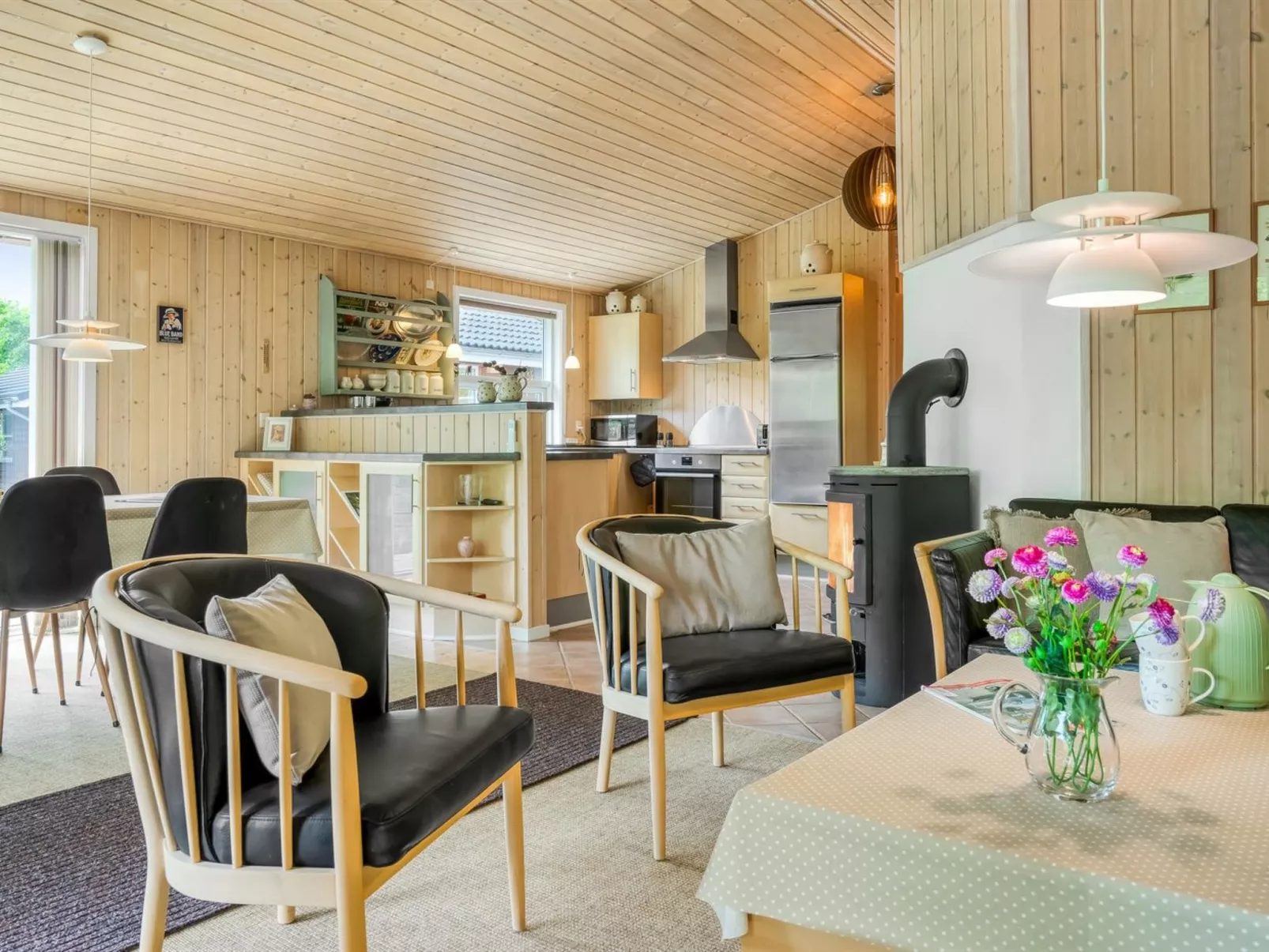 "Mauri" -  from the sea-Dedans