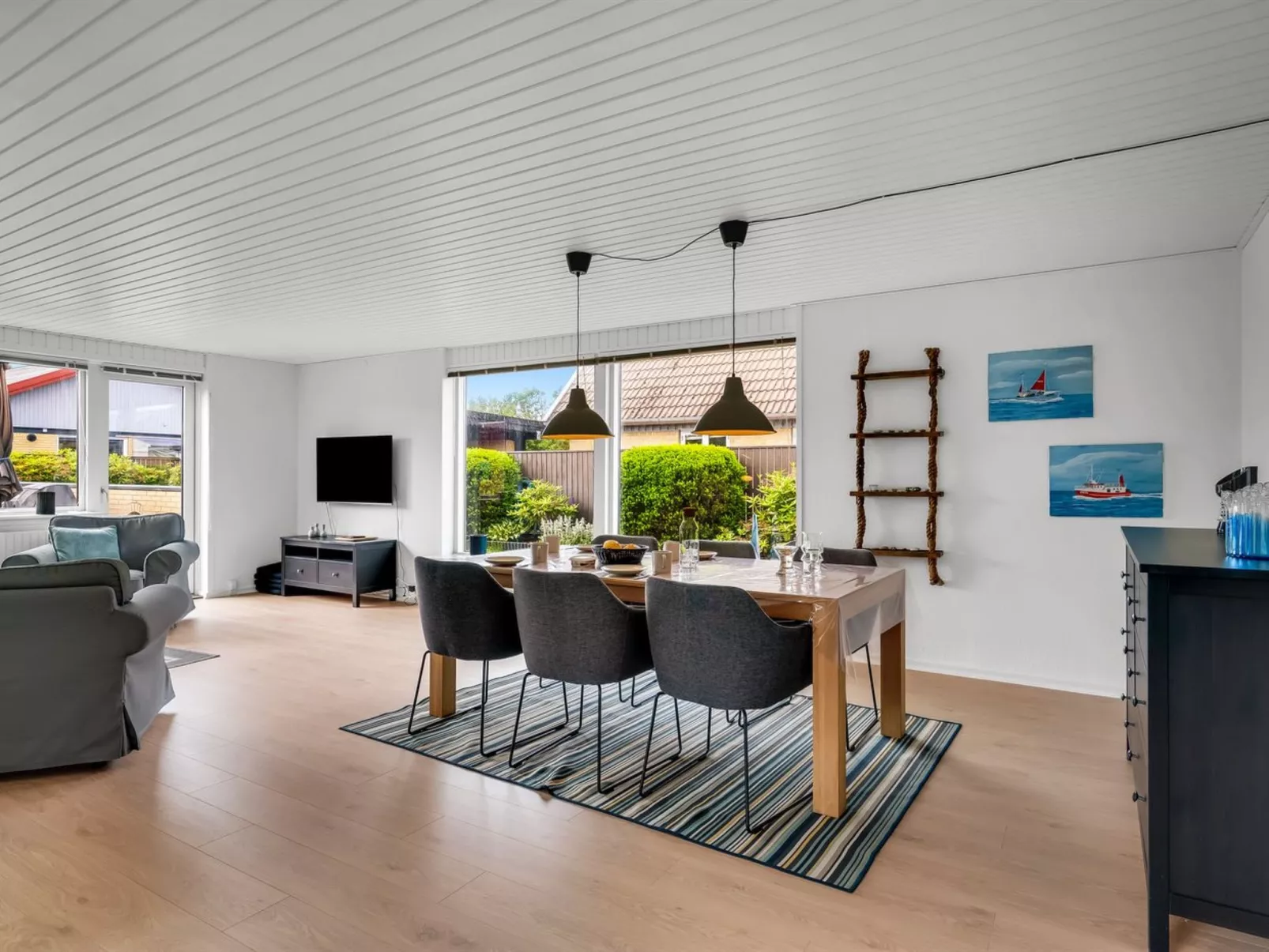 "Elika" - 1.5km from the sea-Inside