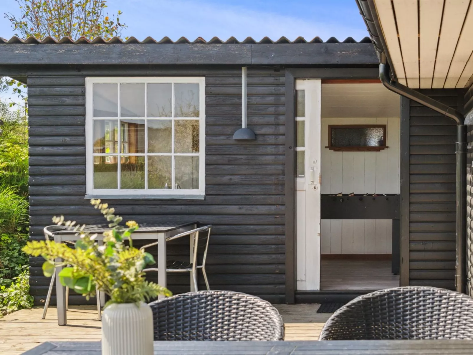 "Sölvy" - 300m from the sea-Draußen