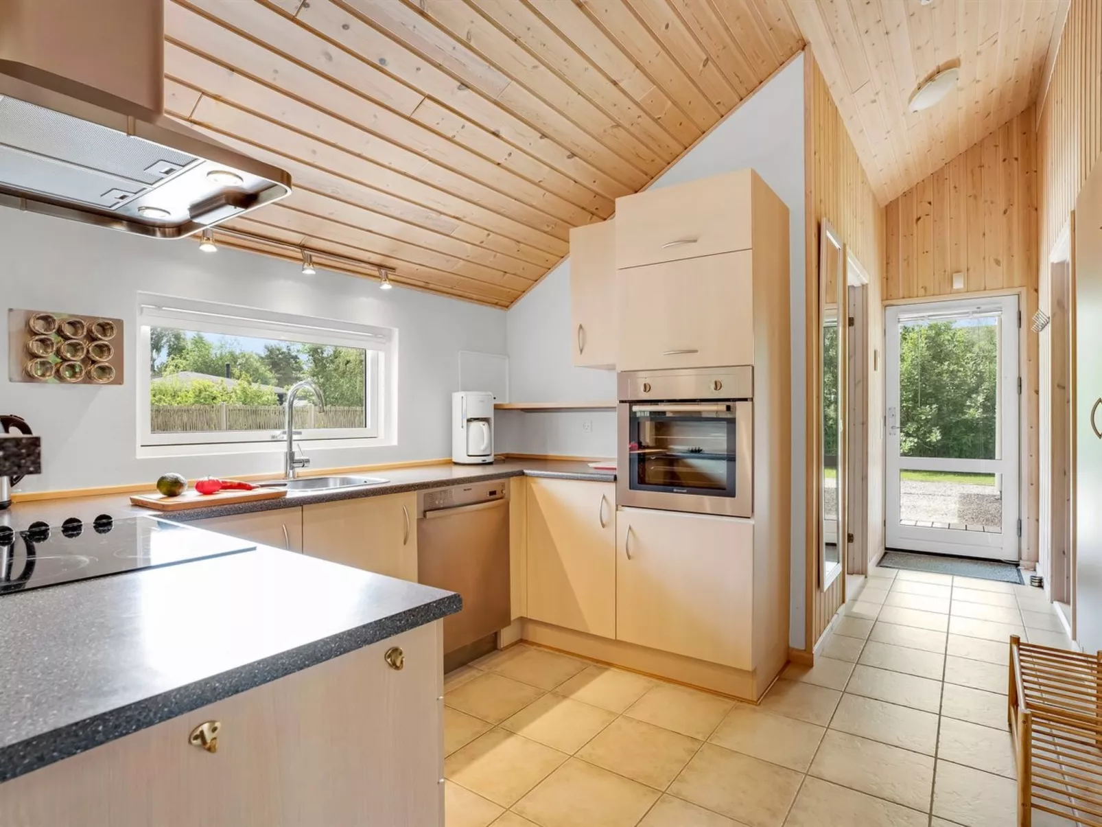 "Gudlaug" - 1km from the sea-Inside