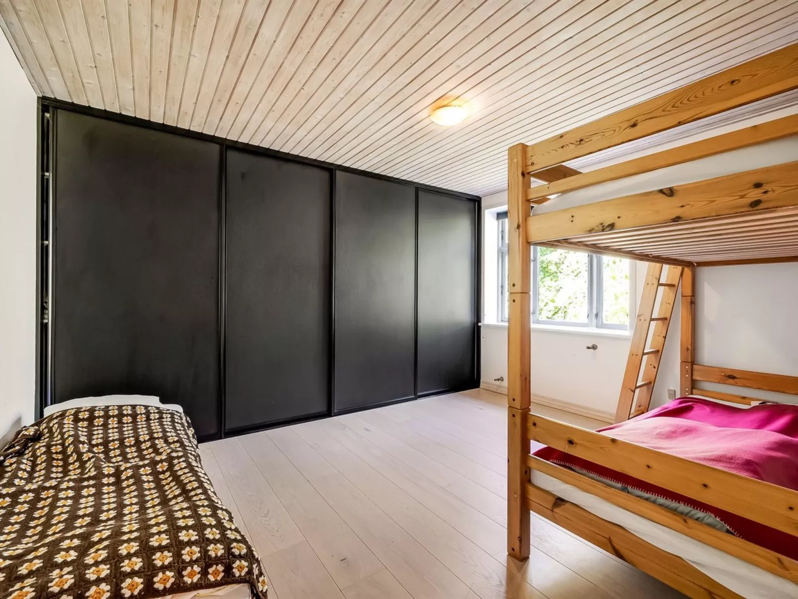 "Kajsa" - 6km from the sea-Dedans