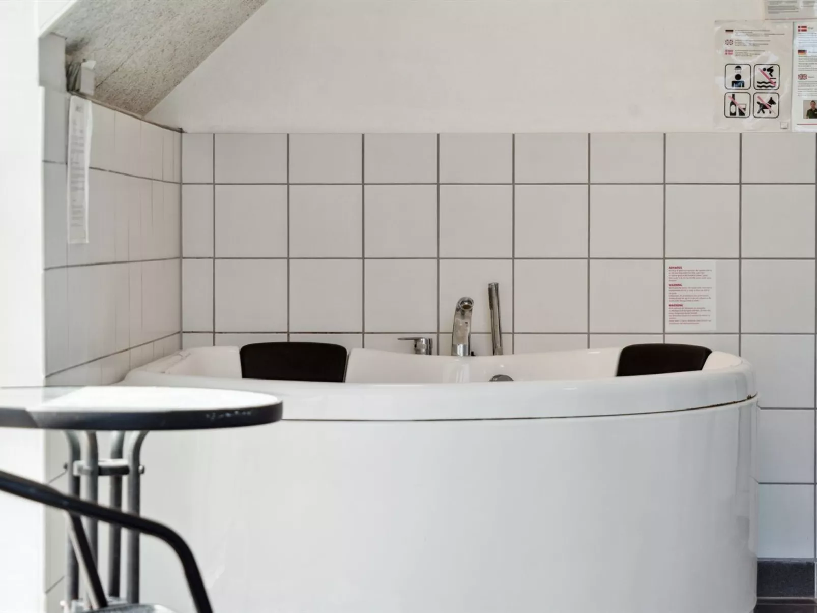 "Ardan" - 450m from the sea-Inside