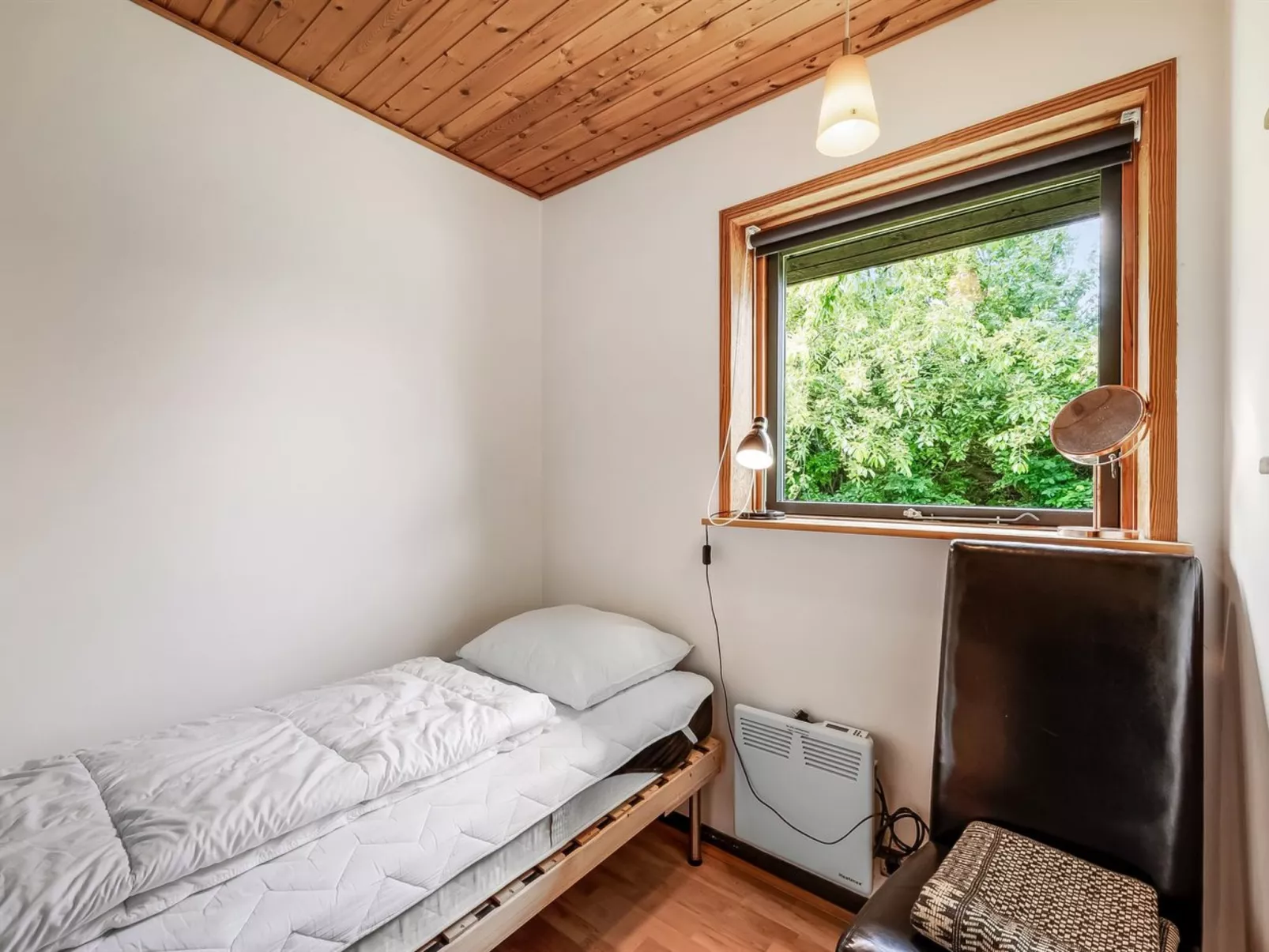 "Arlin" - 380m to the fjord-Inside