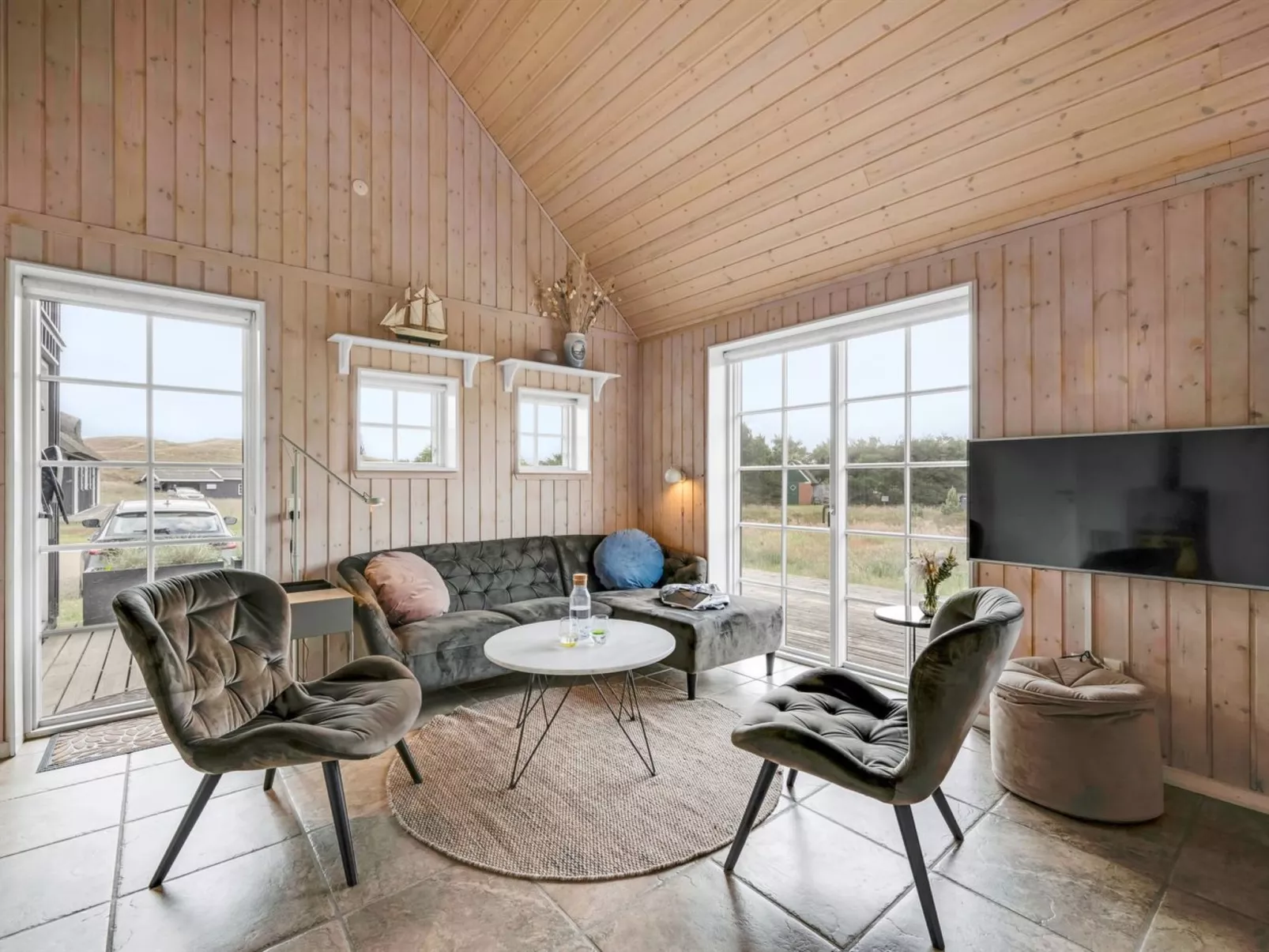 "Helmi" - 1.5km from the sea-Inside