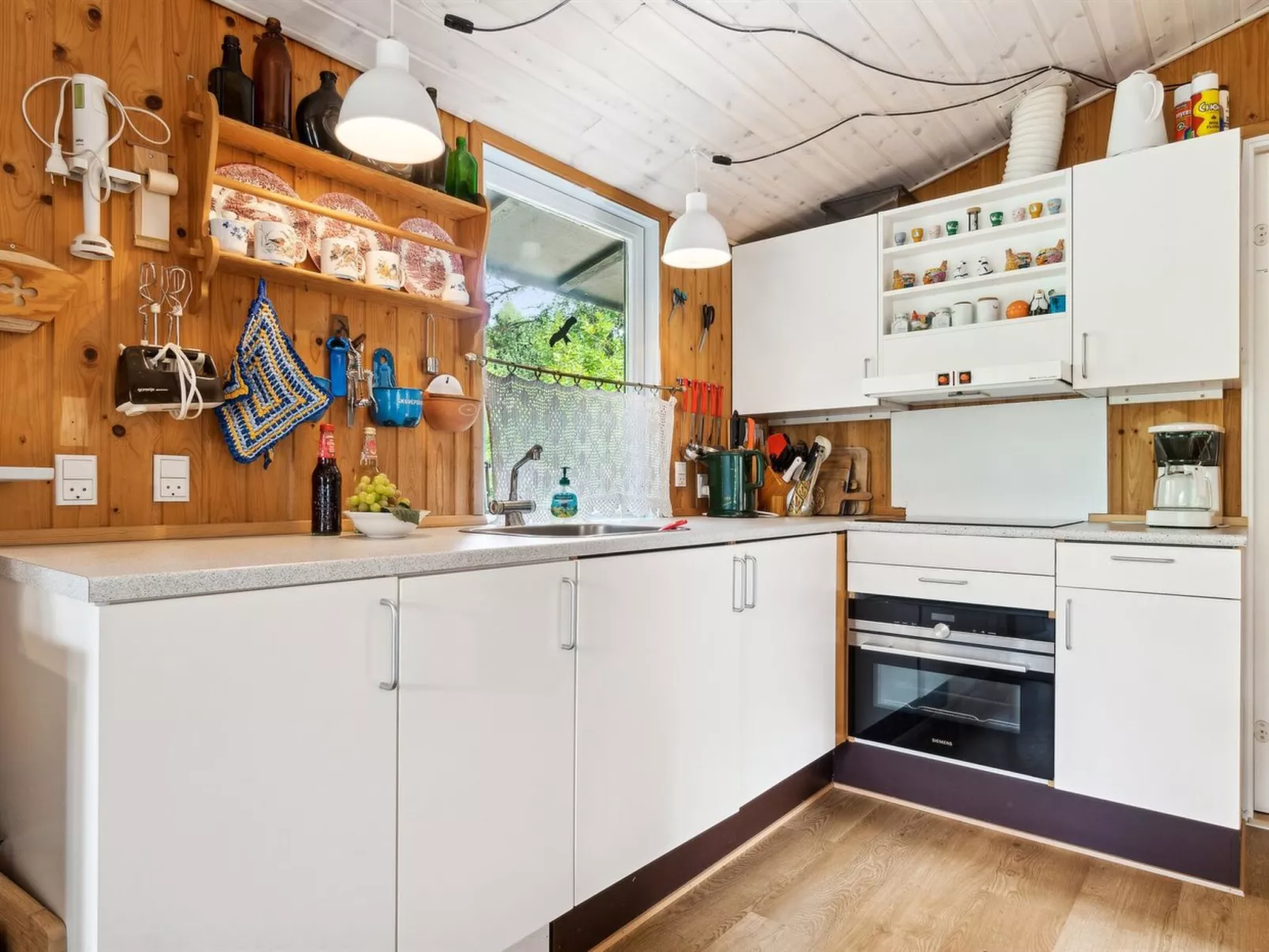 "Srebrenka" - 350m from the sea-Inside